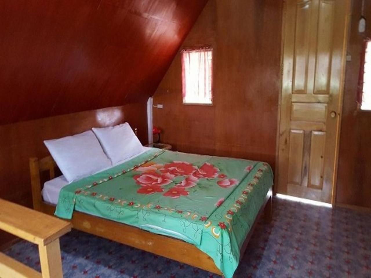 Photo 51