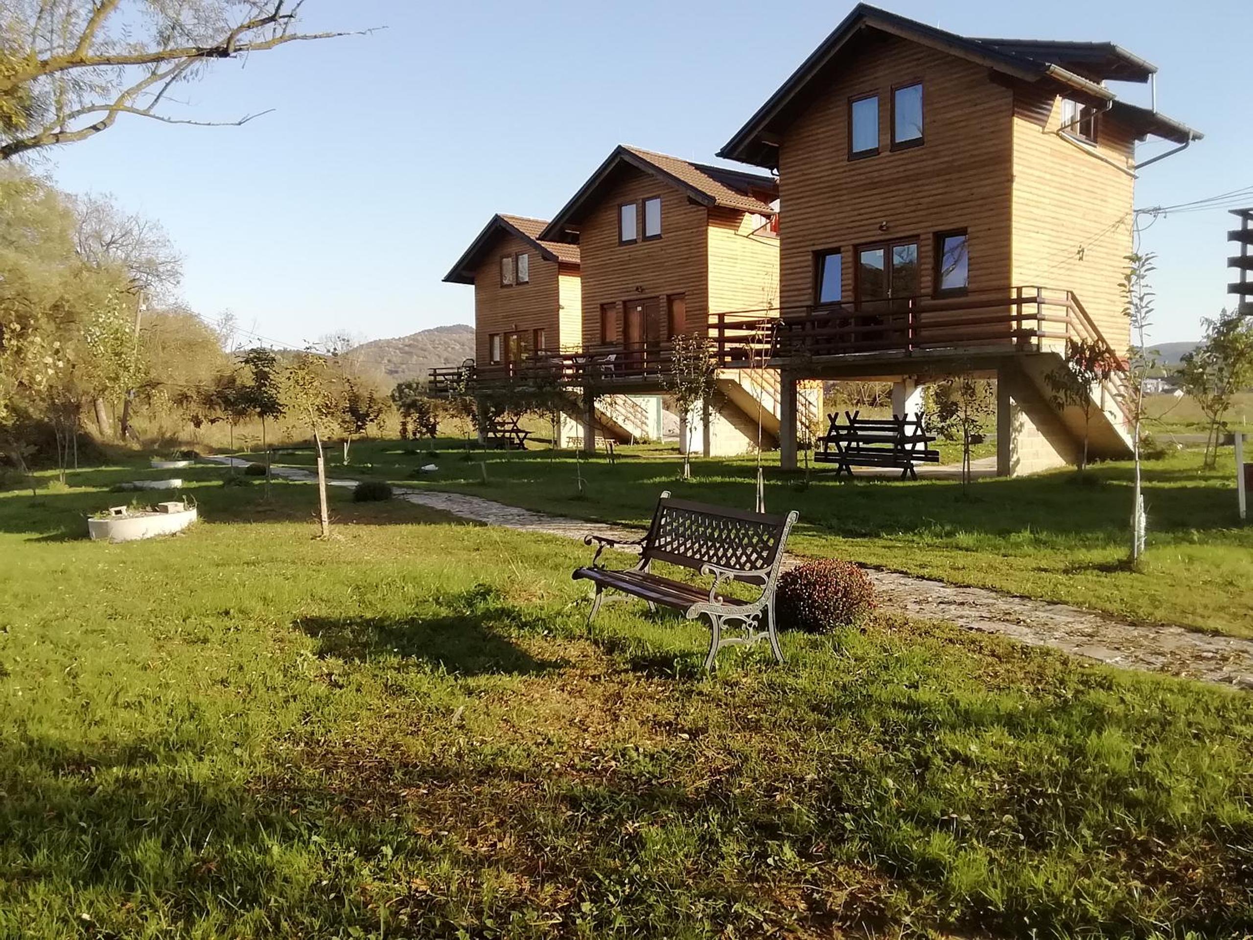 Holiday homes Piralo