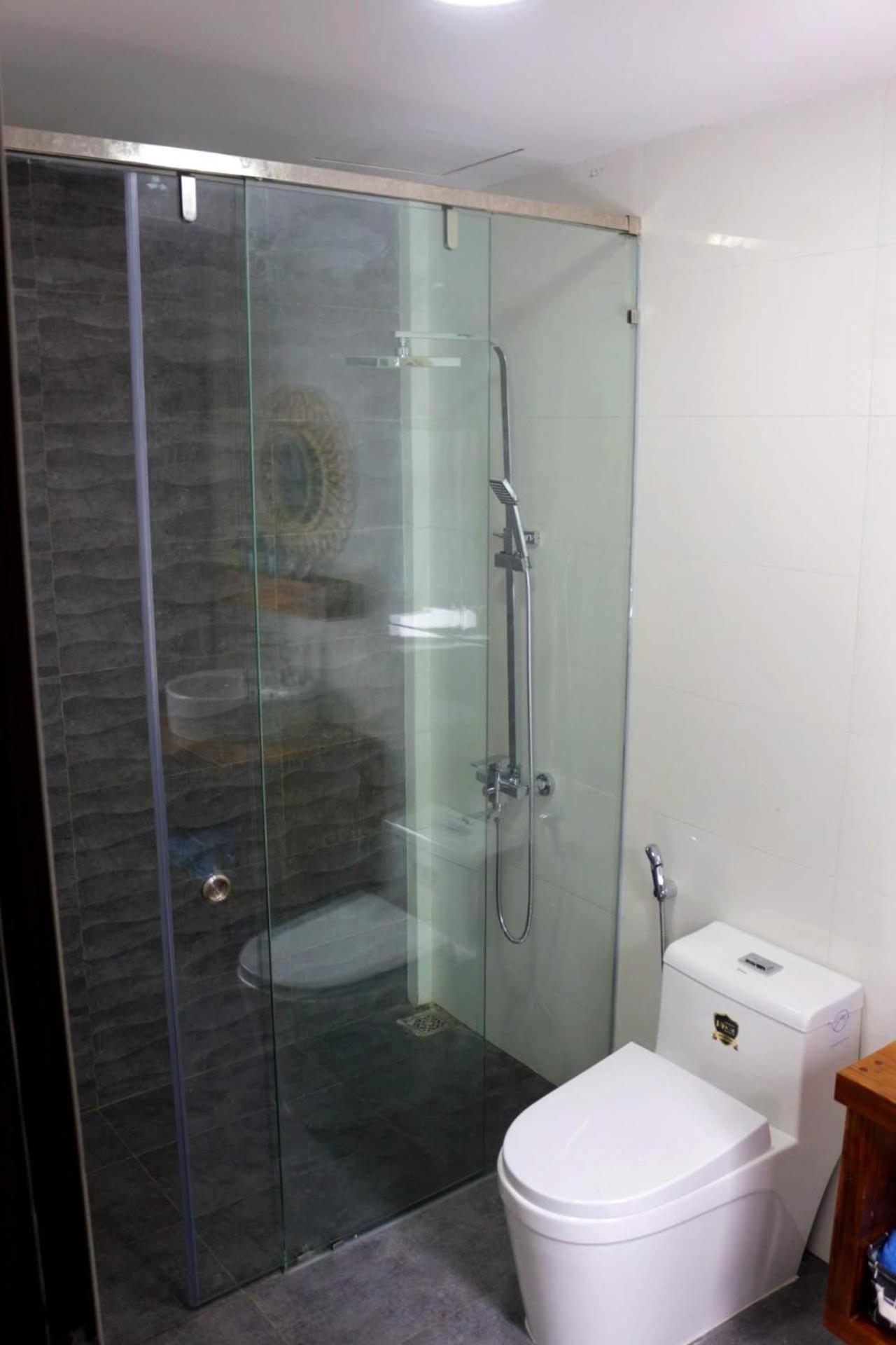 Photo 28