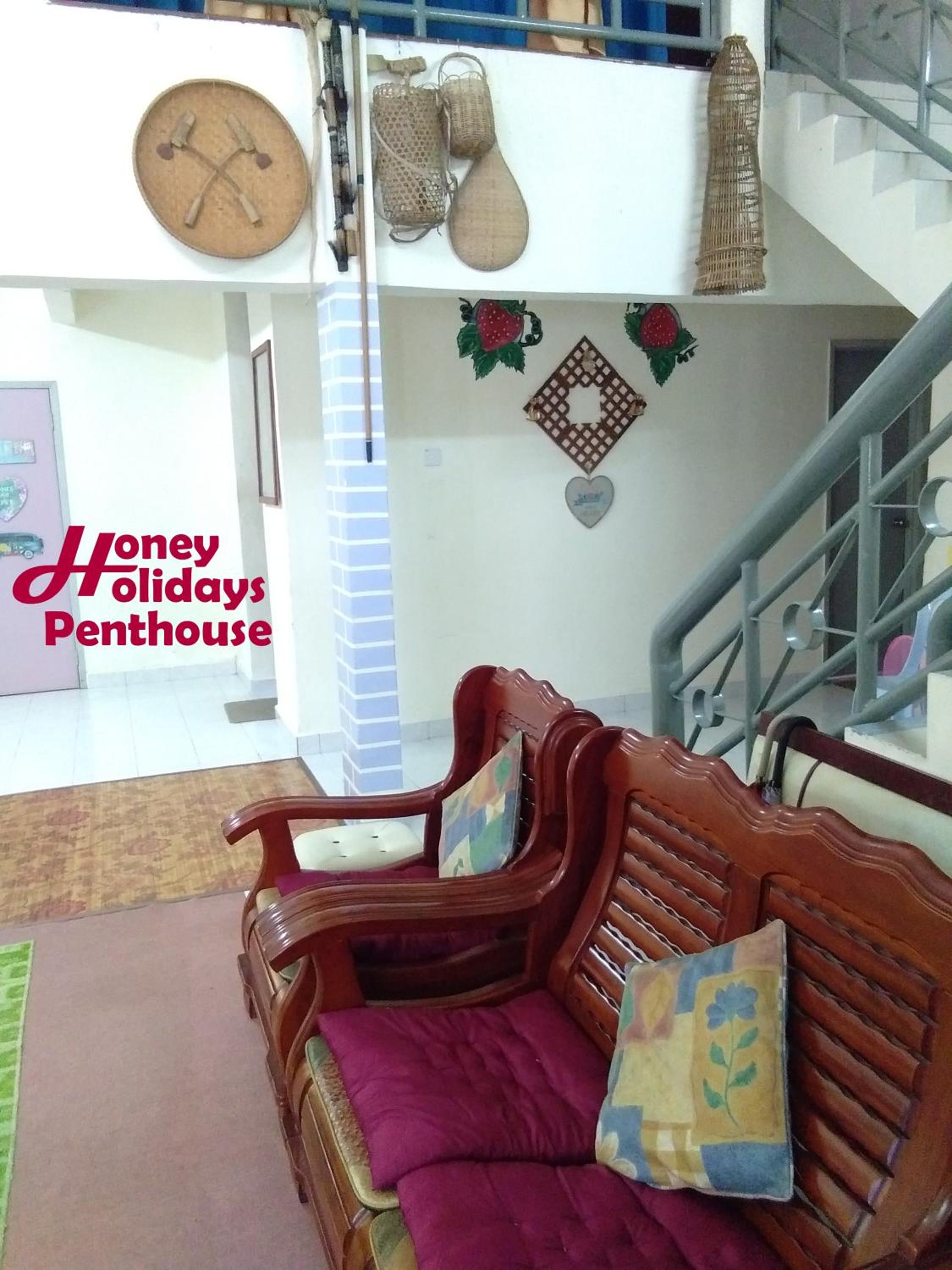Honey Holiday Penthouse photo 5