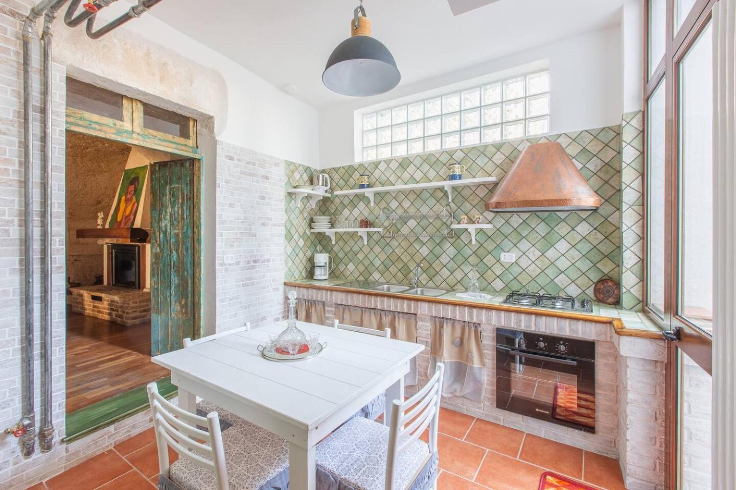 Casa Leo view 2