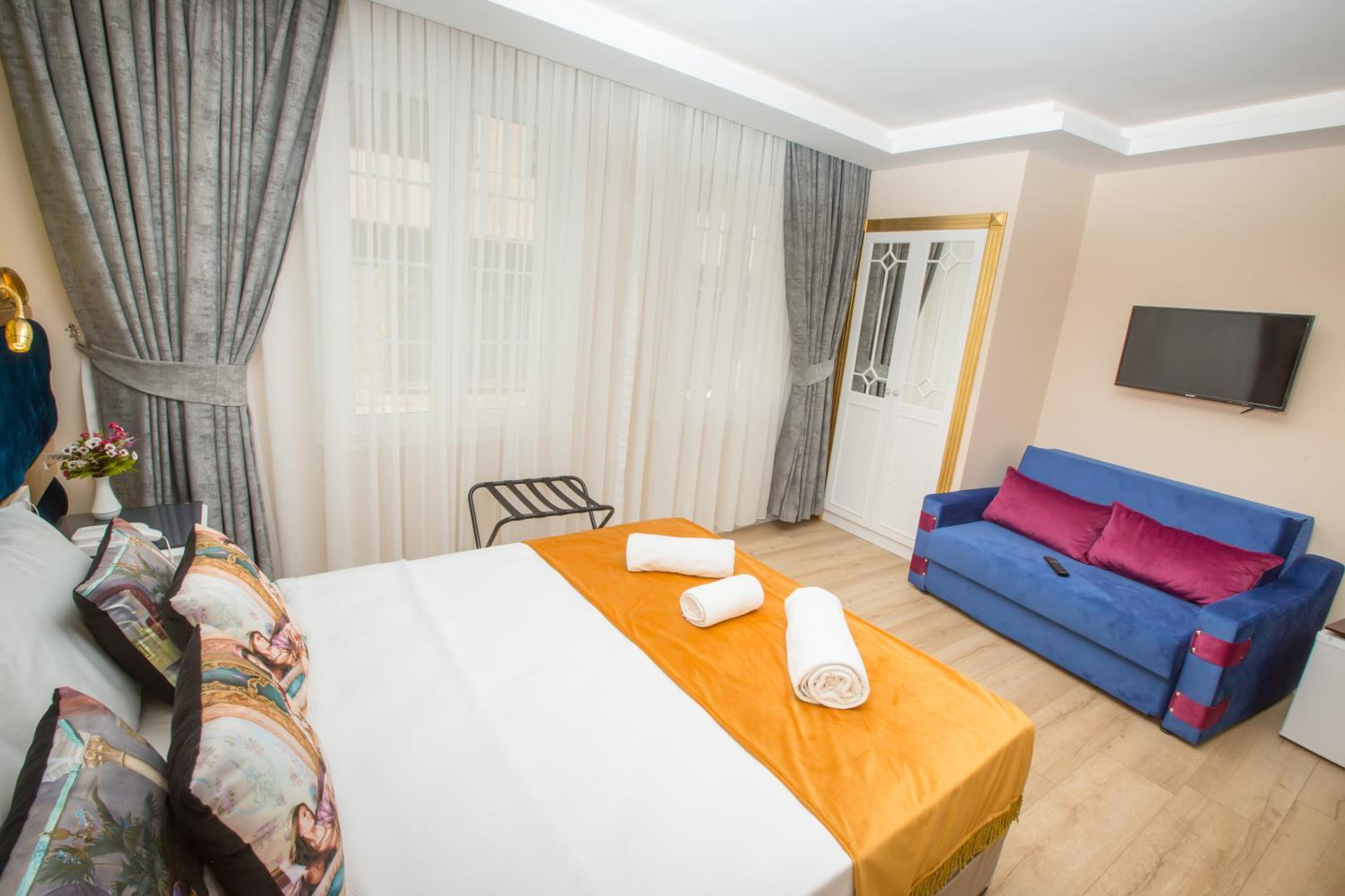 Atlantis Royal Otel - Image 10