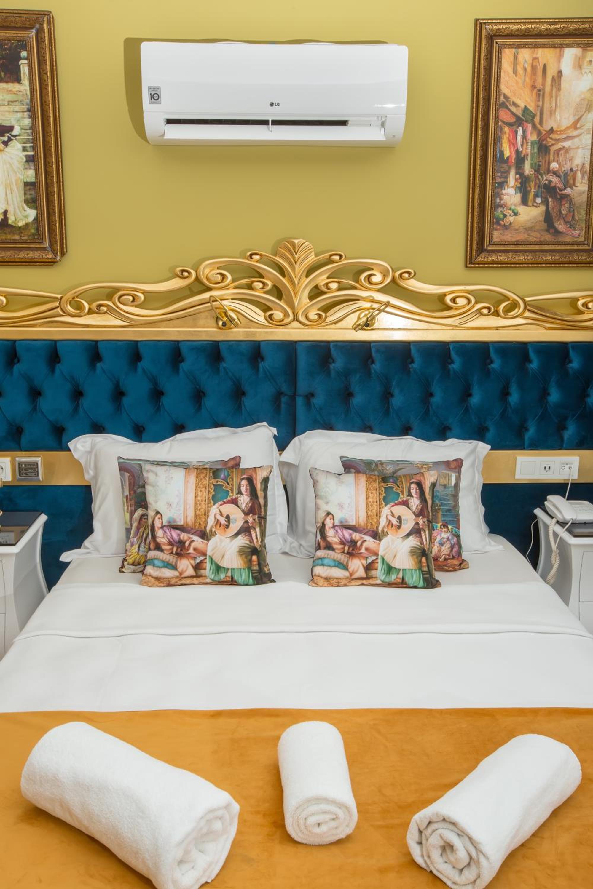 Atlantis Royal Otel - Image 30