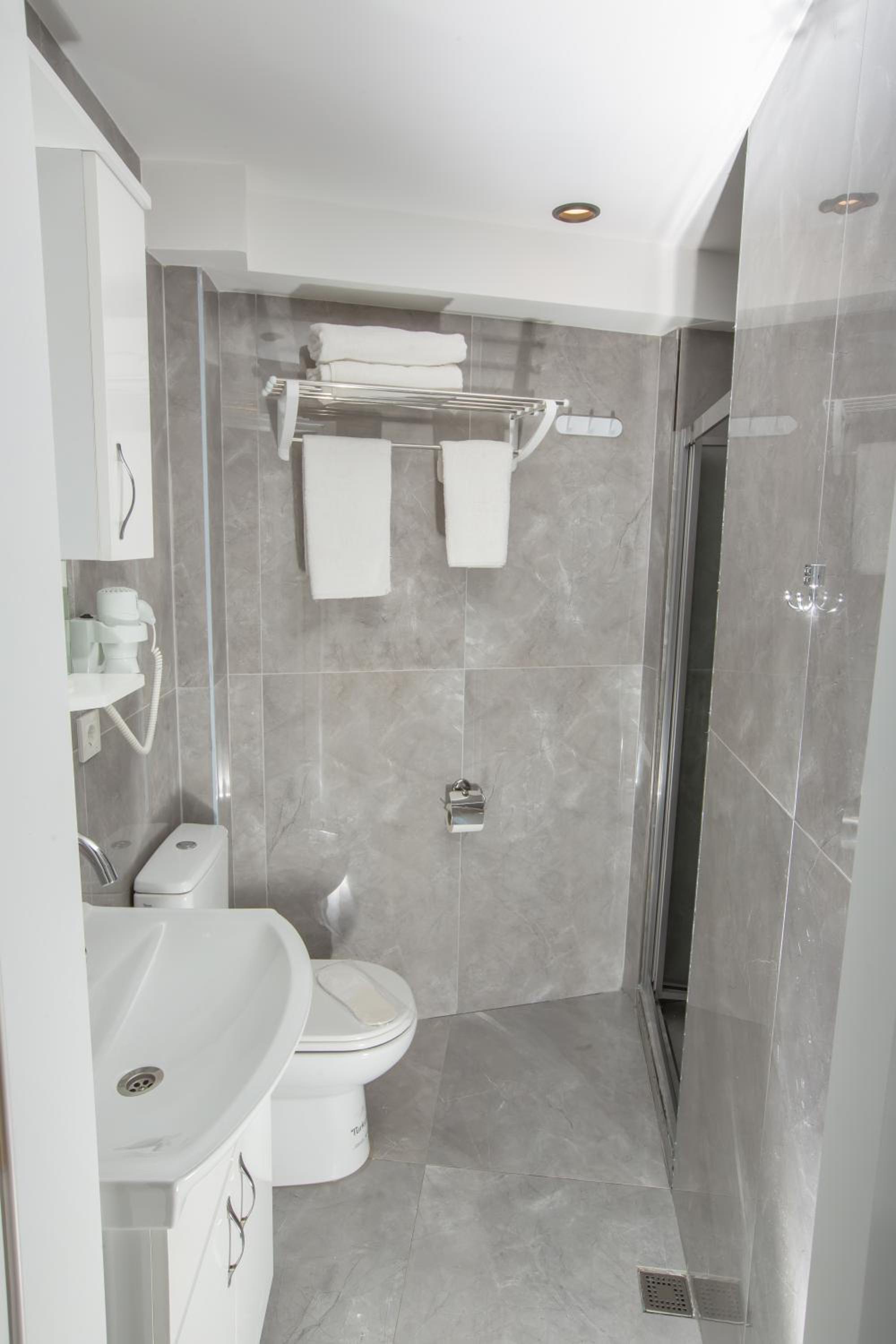 Atlantis Royal Otel - Image 39