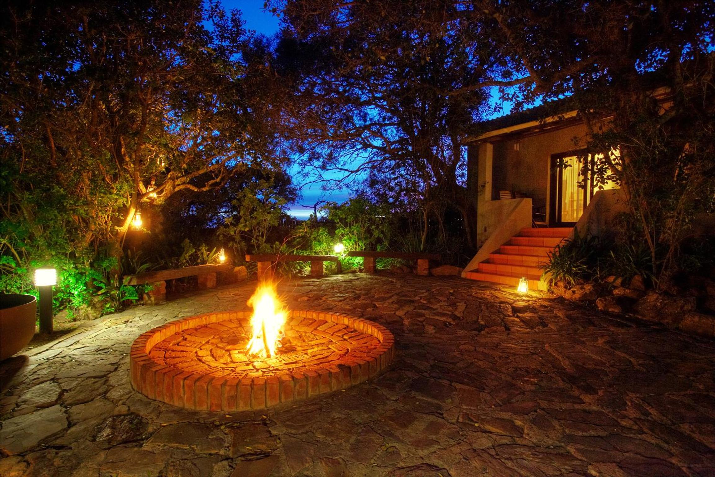 Addo Elephant Safari Lodge - Bellevue Forest Reserve
