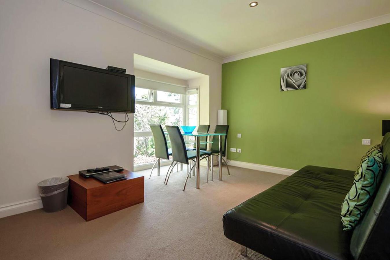 Bagshaw Lodge
