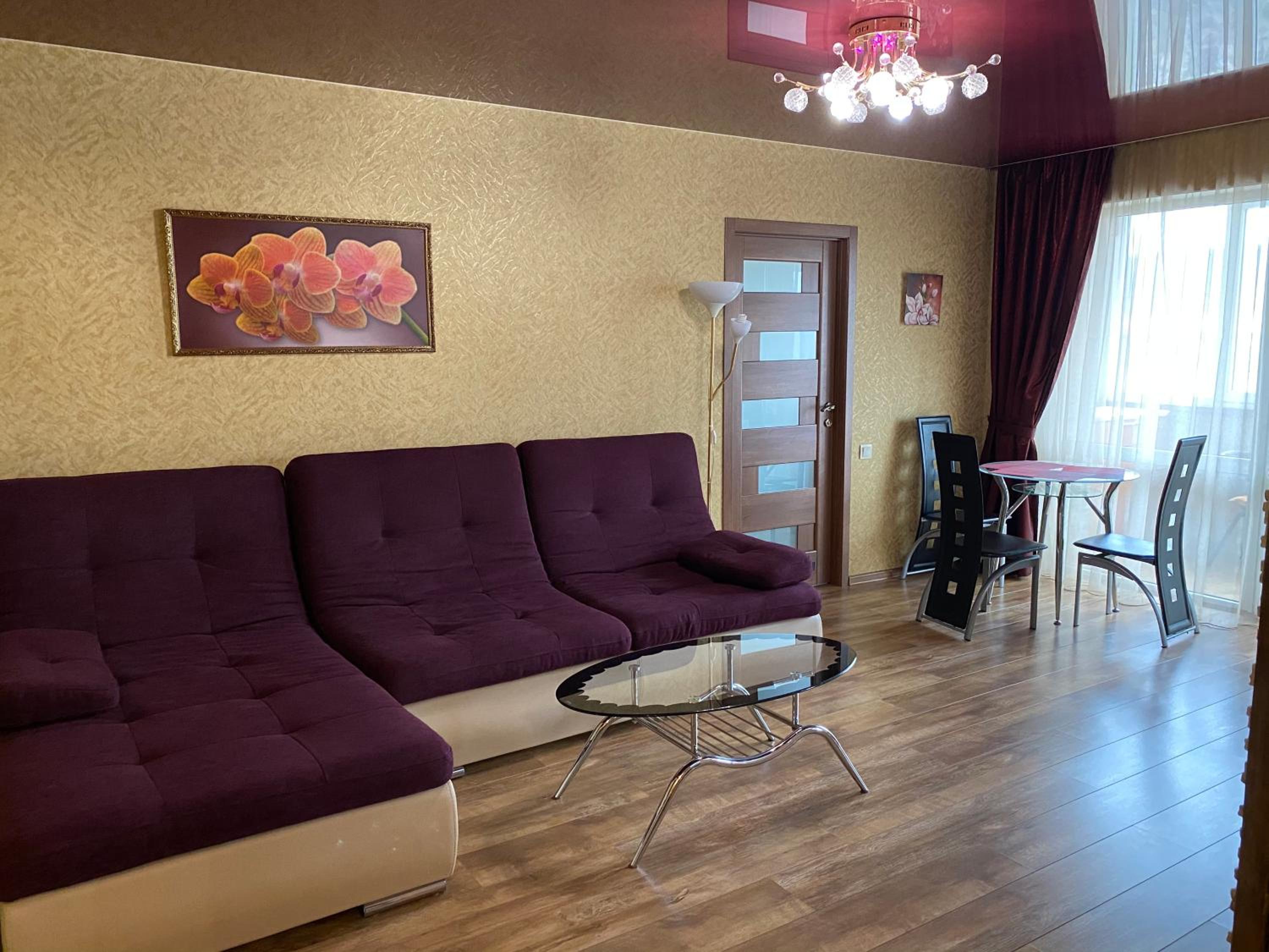 New apartments with panoramic views on Avenue Nauky view 3