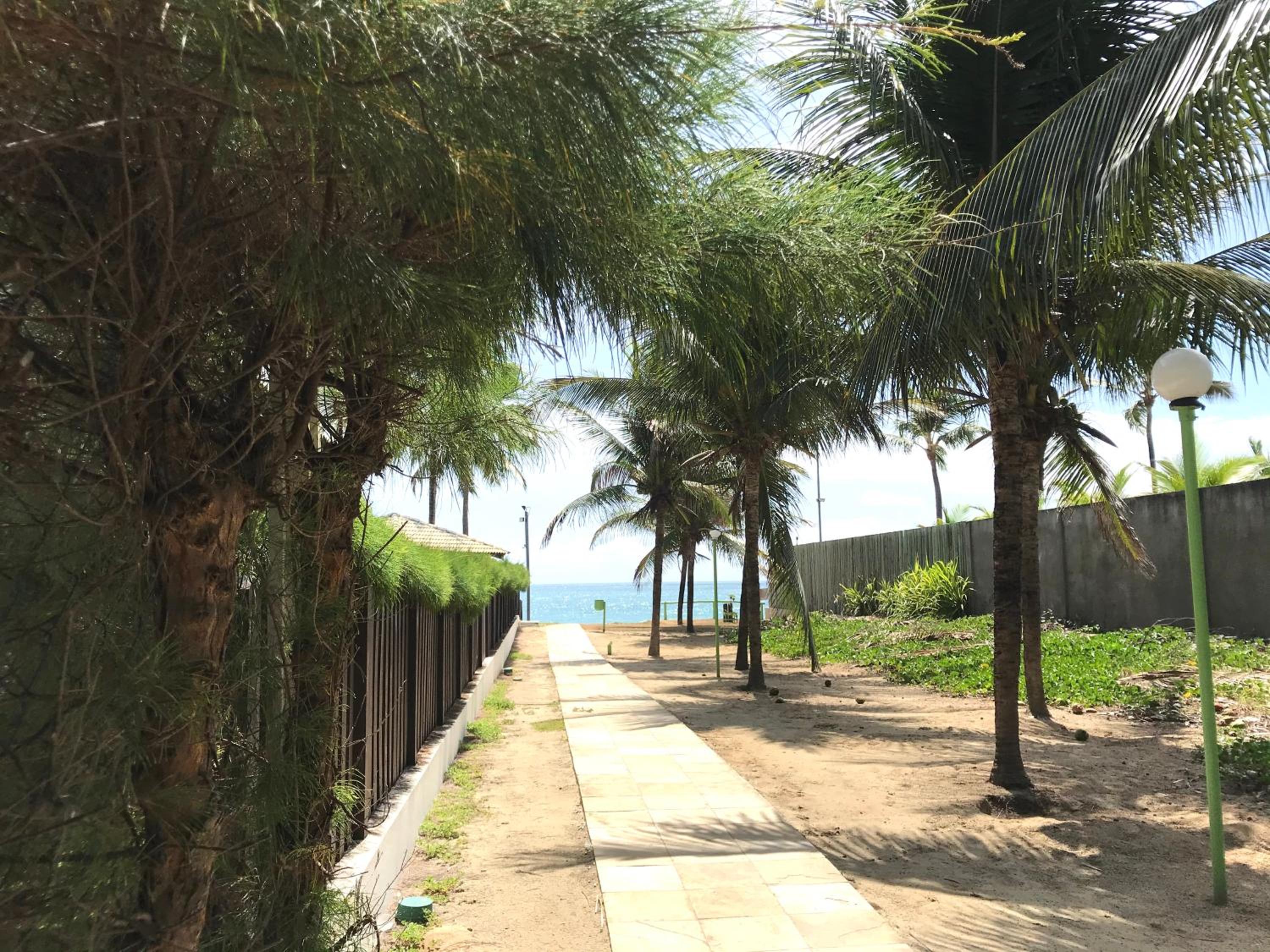 Casa de Praia Porto de Galinhas, Muro Alto