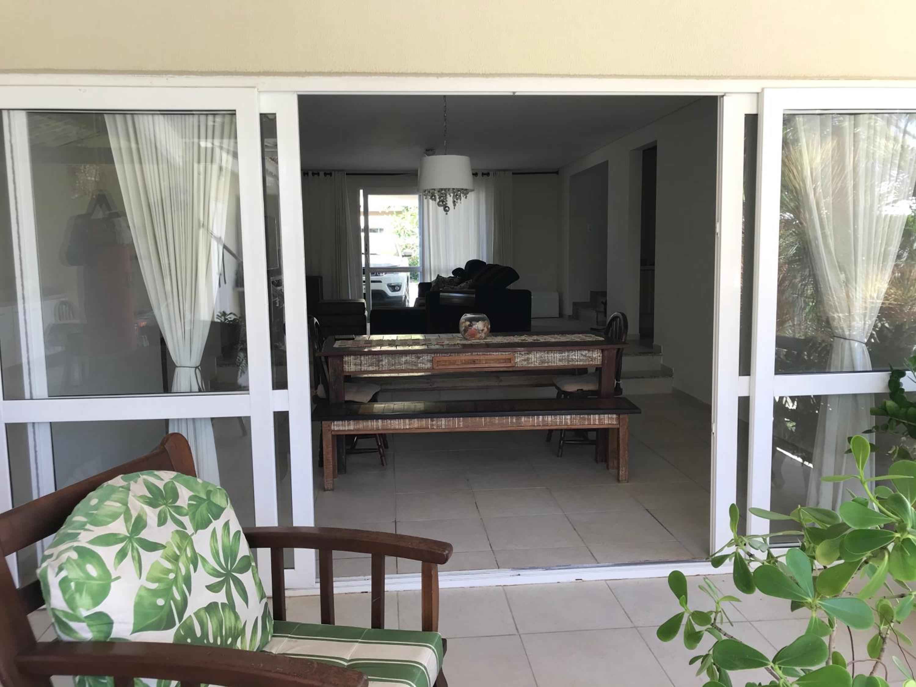 Casa de Praia Porto de Galinhas, Muro Alto