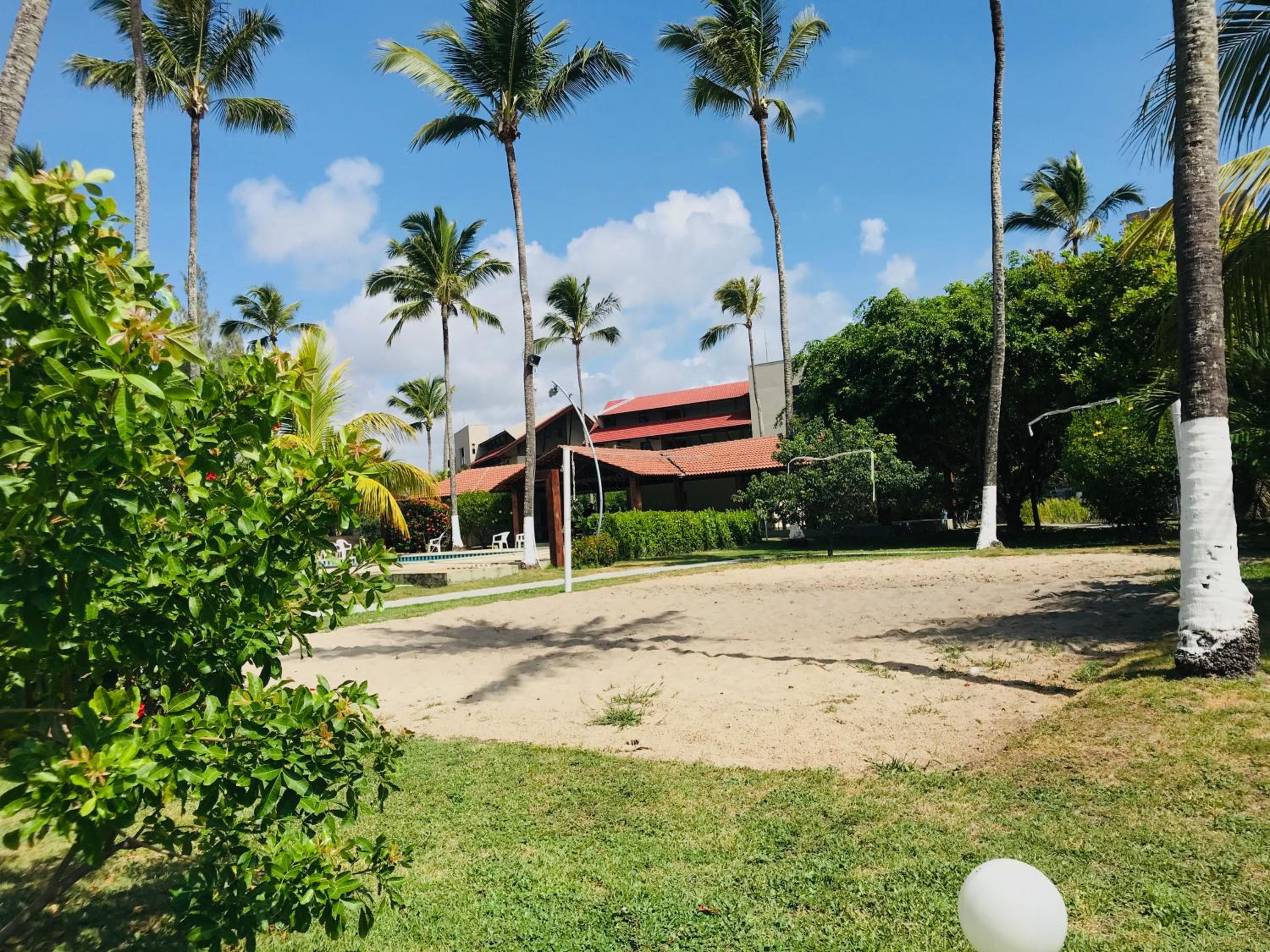 Casa de Praia Porto de Galinhas, Muro Alto
