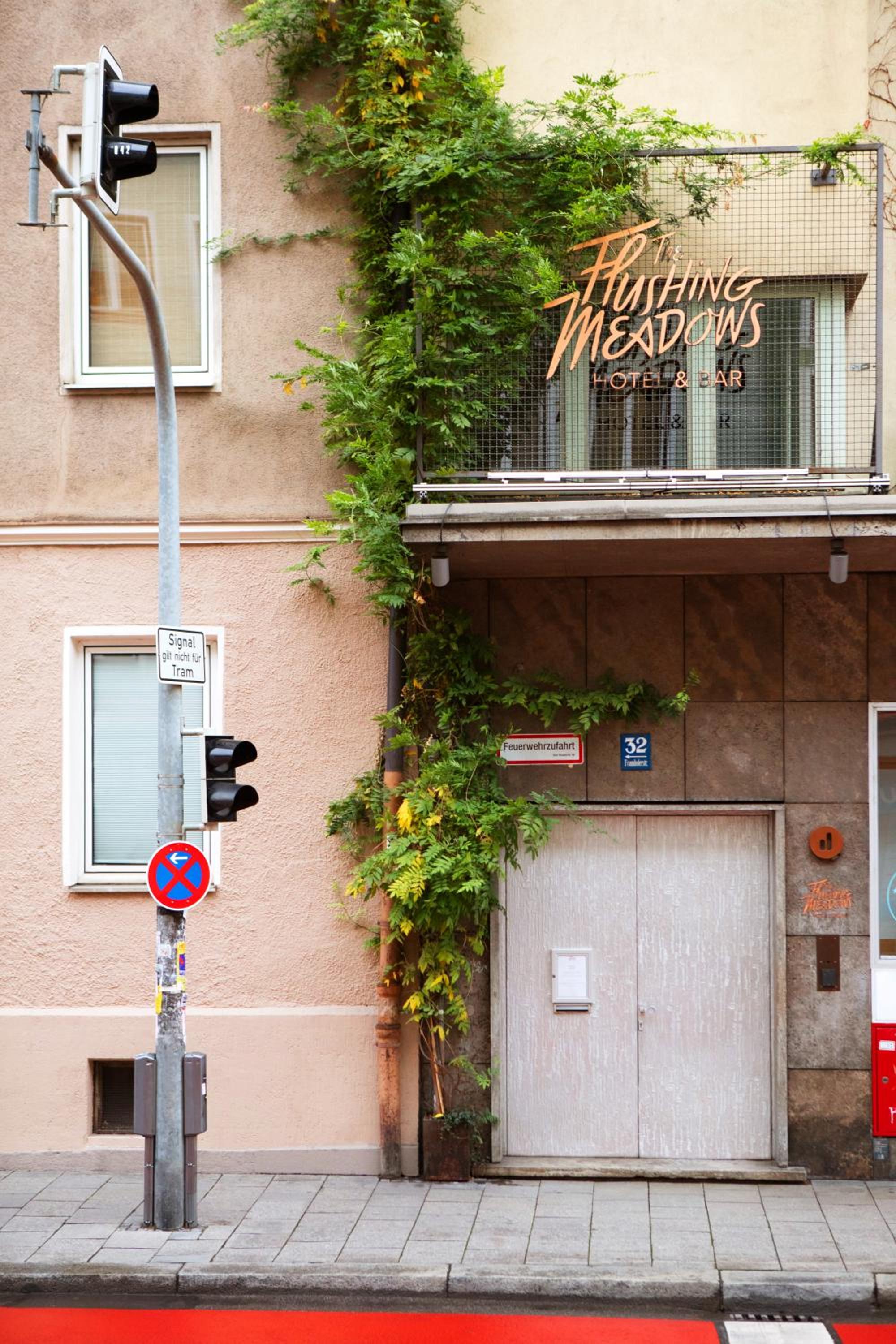 Munich Vacations - The Flushing Meadows Hotel - Property Image 5