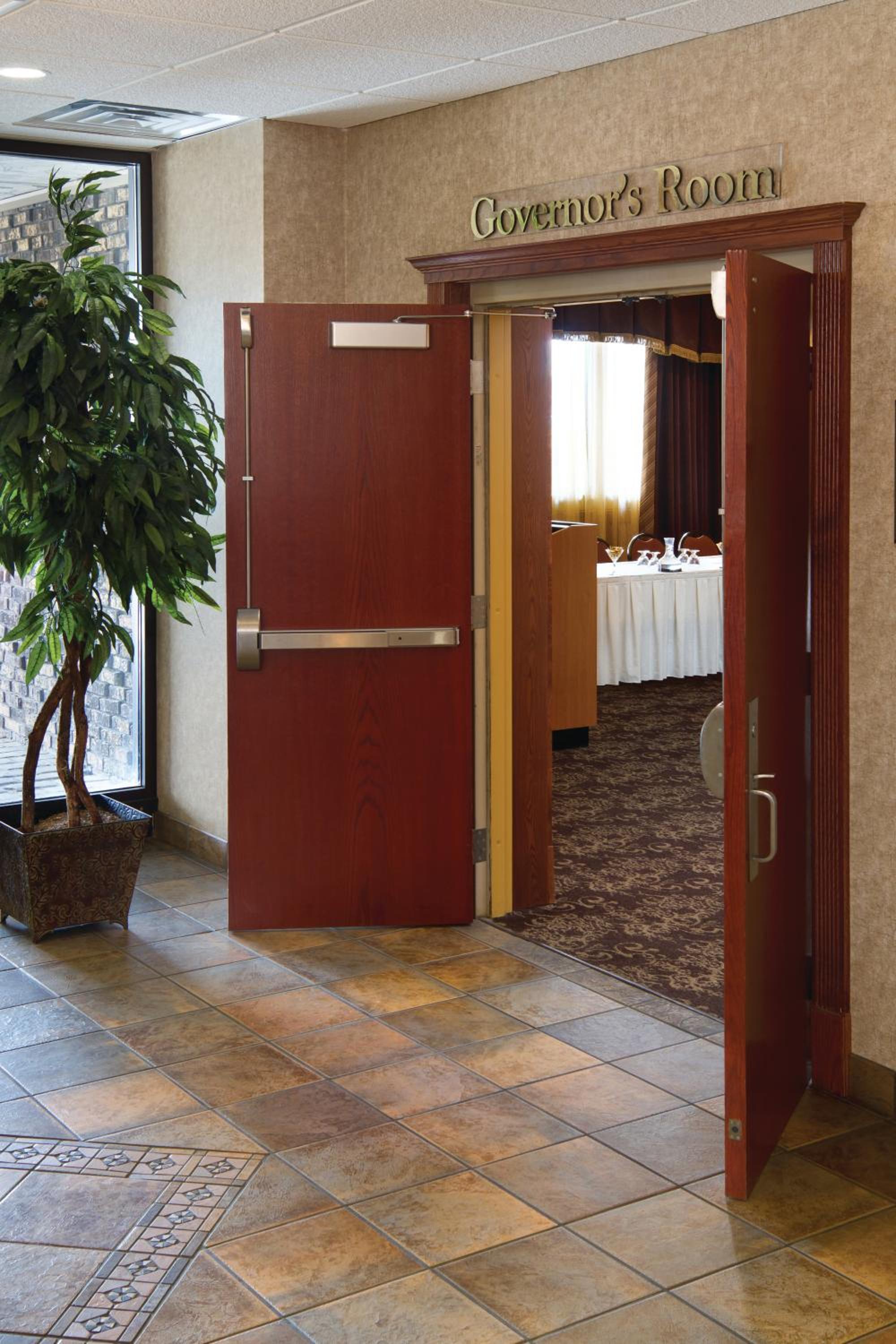 Bismarck Vacations - Bismarck Hotel and Conference Center - Property Image 2
