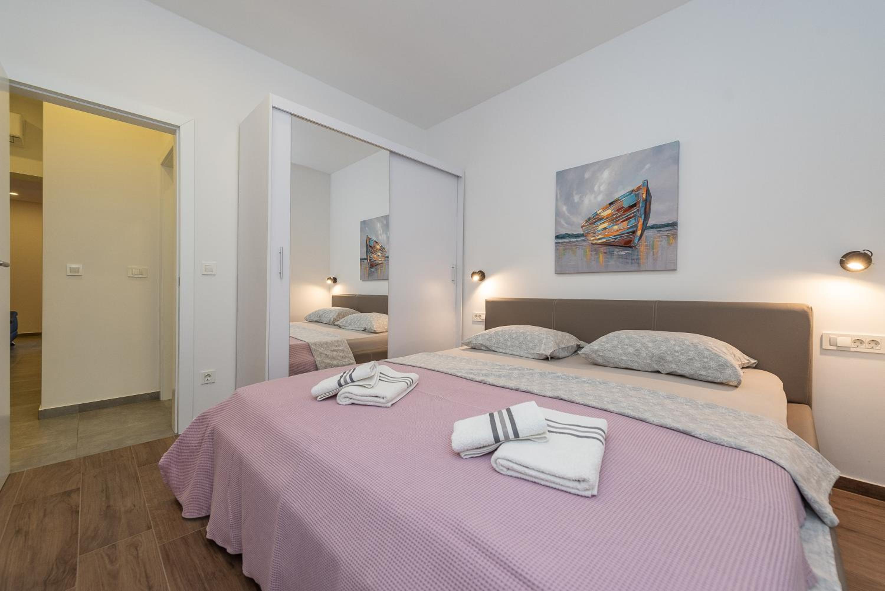 Angela Luxury Apartment I