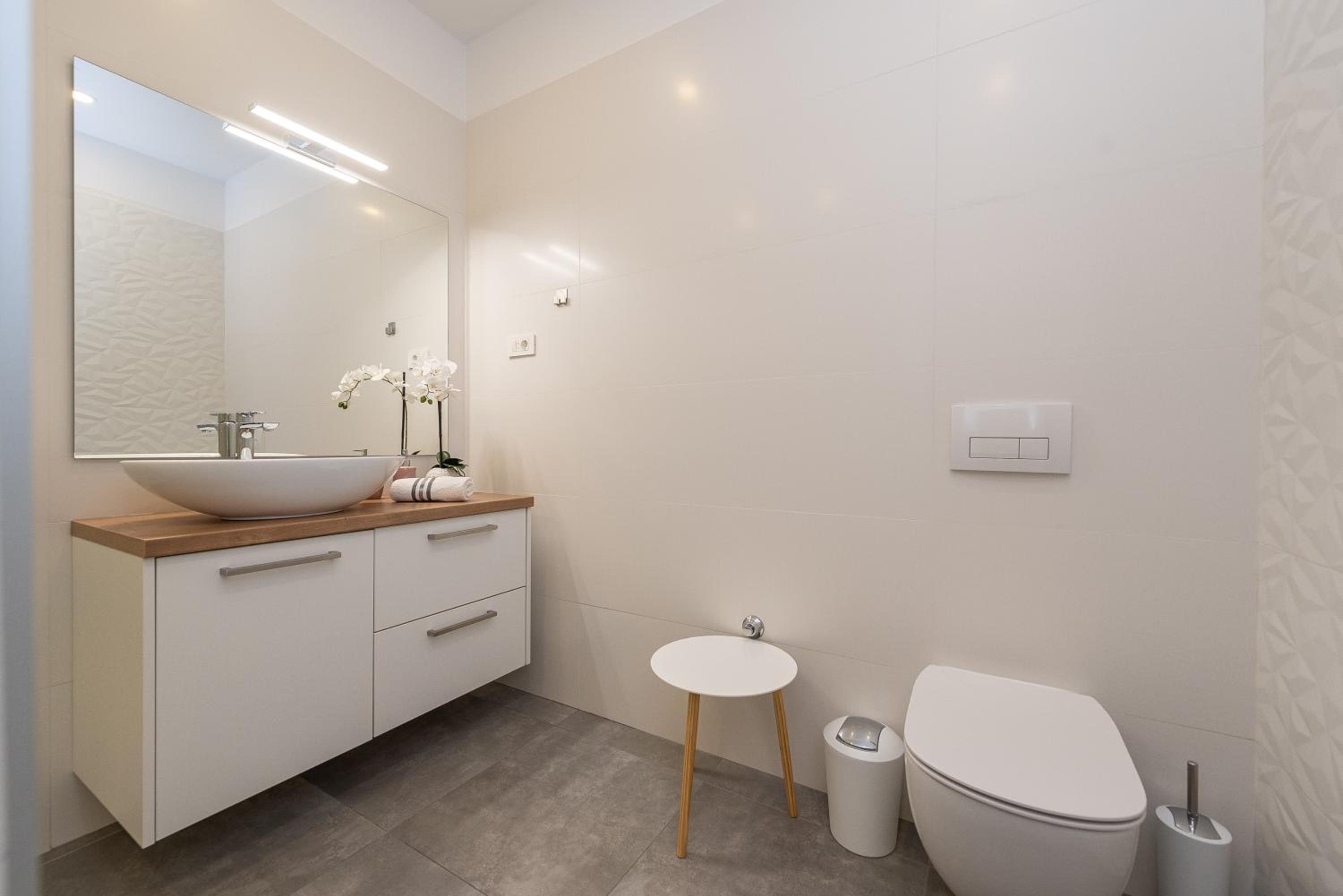 Angela Luxury Apartment I
