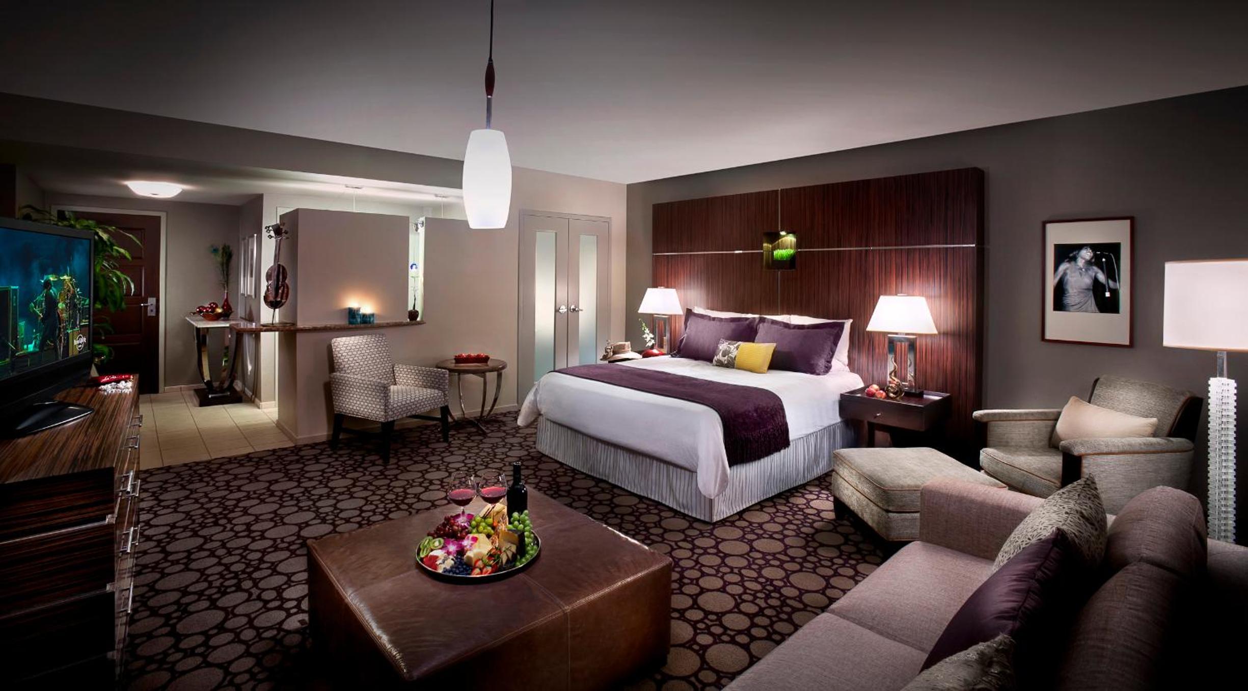 Seminole Hard Rock Hotel & Casino Hollywood 2
