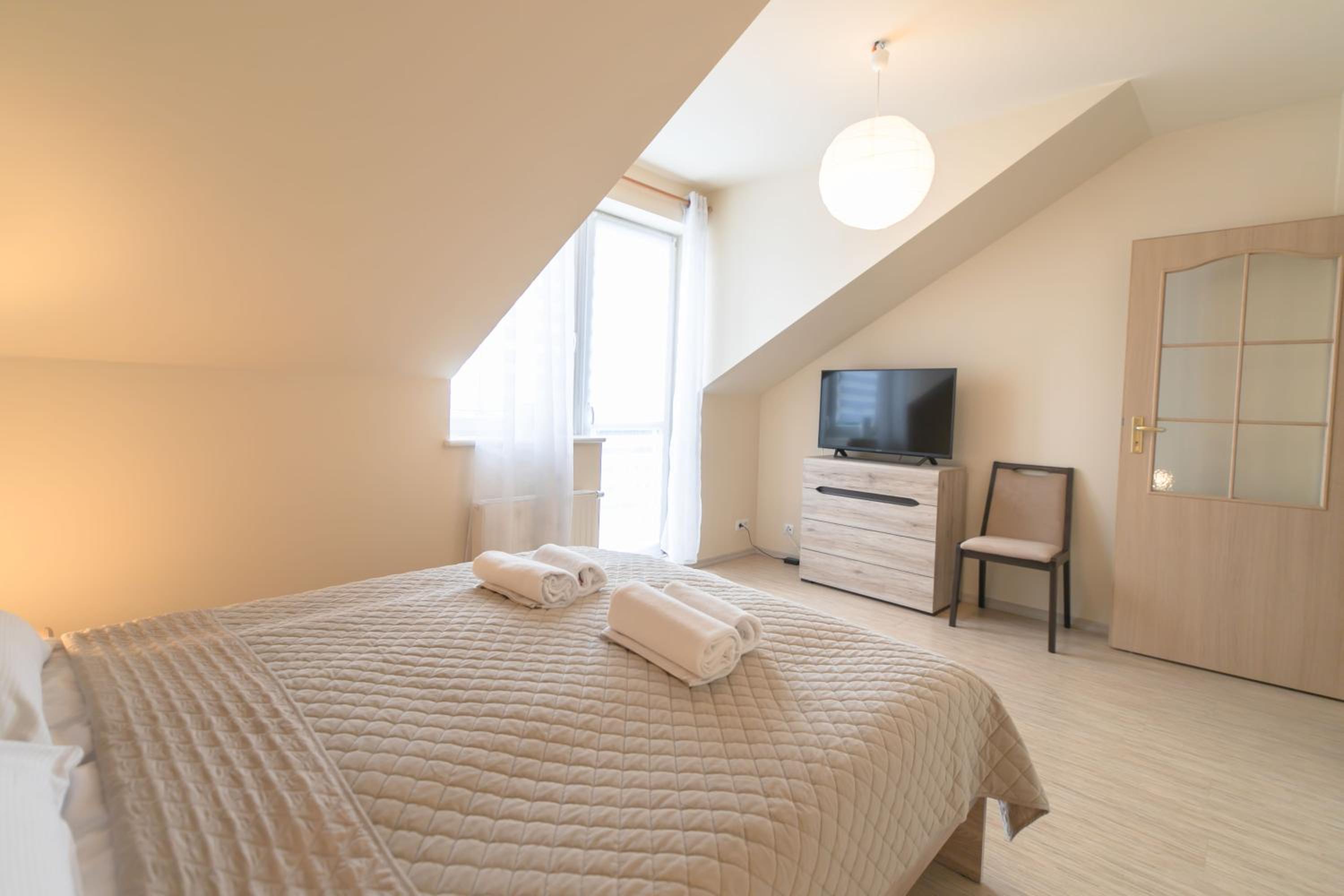 Apartament Perłowy z balkonem- Dream Apart view 5