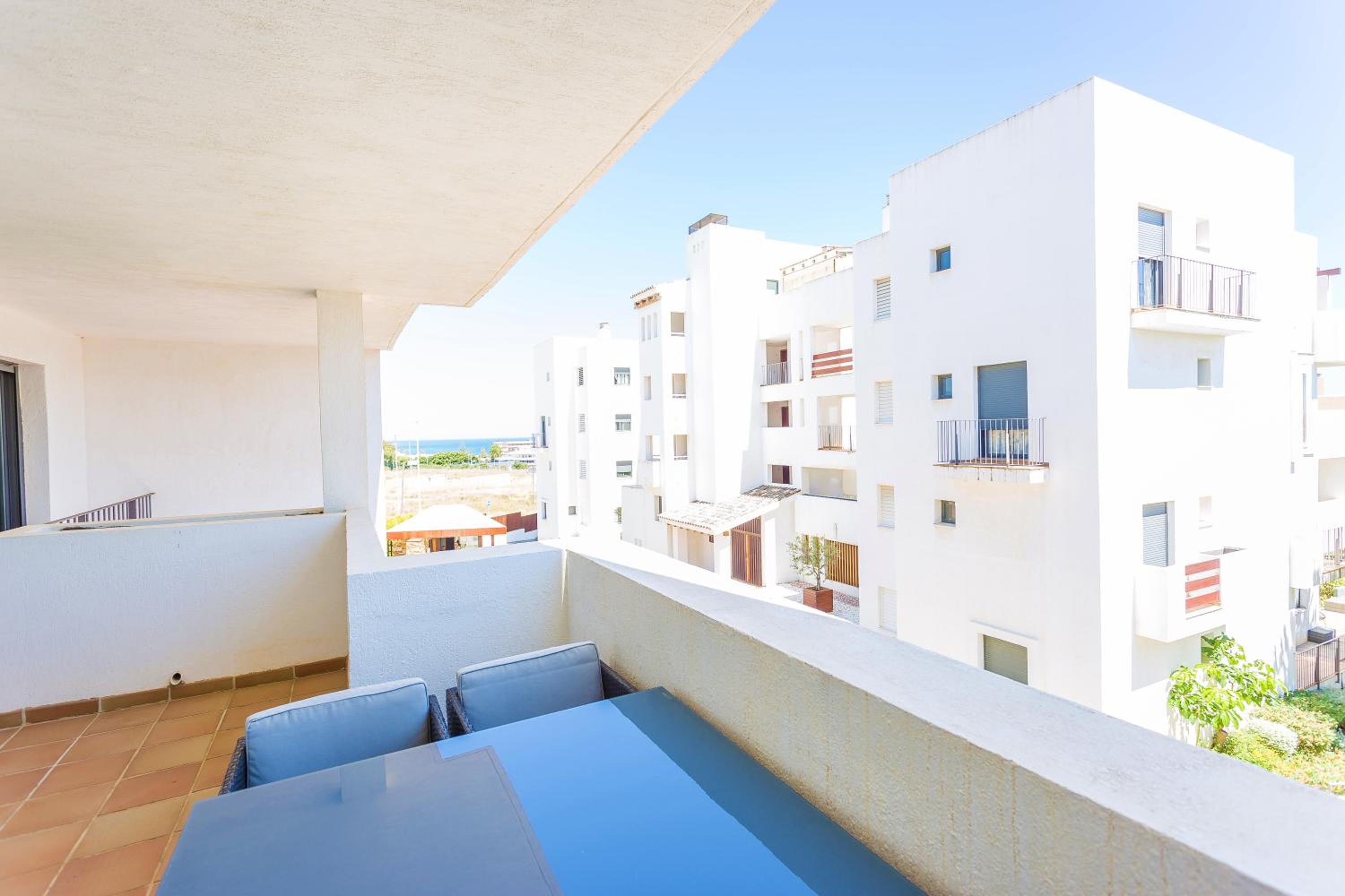 New 2BR 2BA Fully equipped - Alamar La Cala photo 5