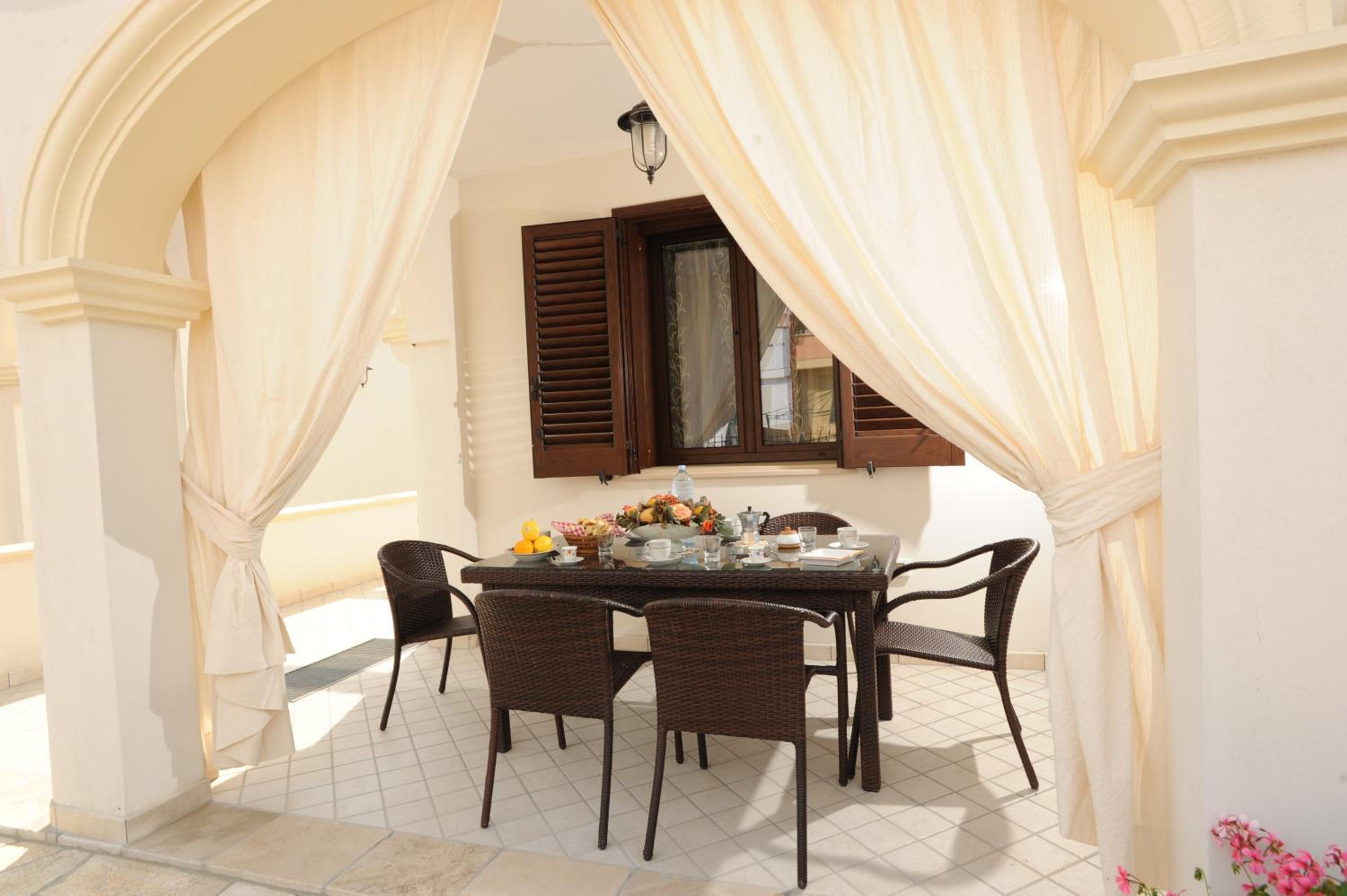 Carmelina view 5