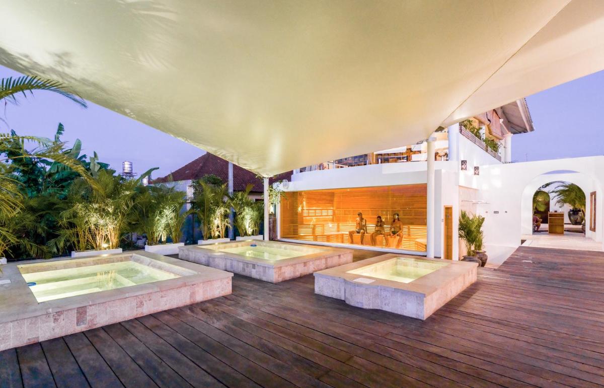 outdoor BBQ area