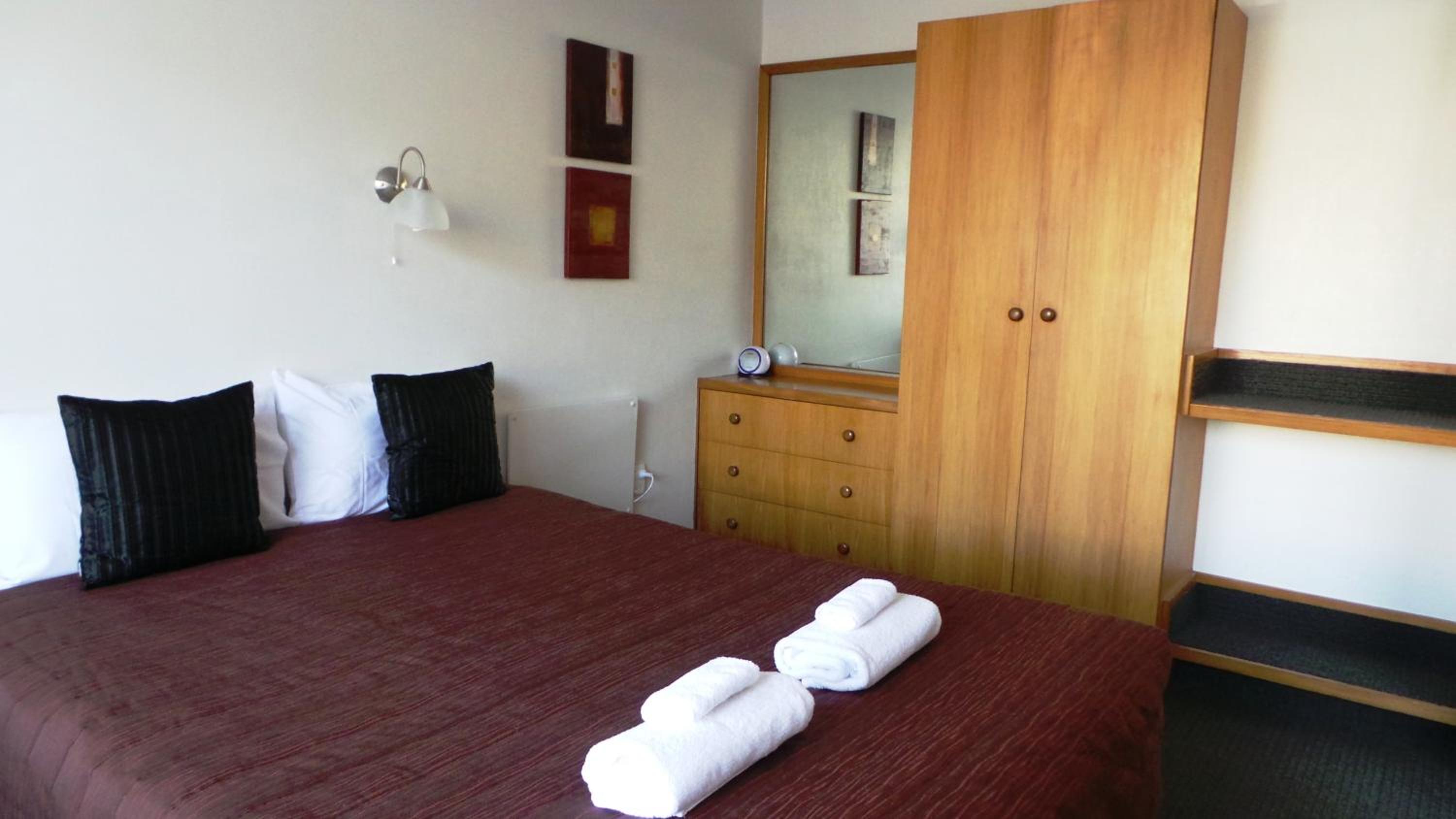 Owens Motel