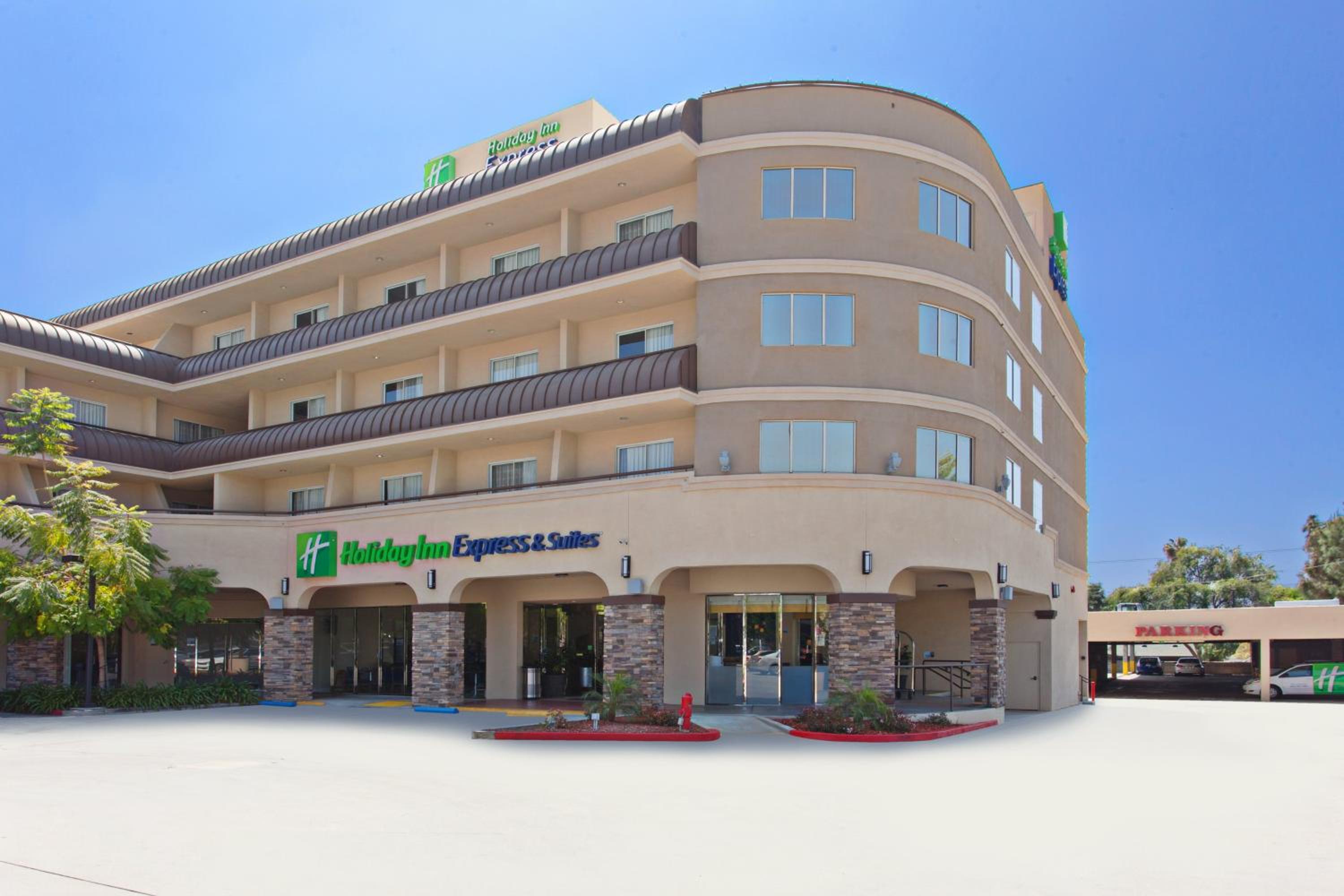 Hotel Holiday Inn Express & Suites Pasadena - Los Angeles By Ihg