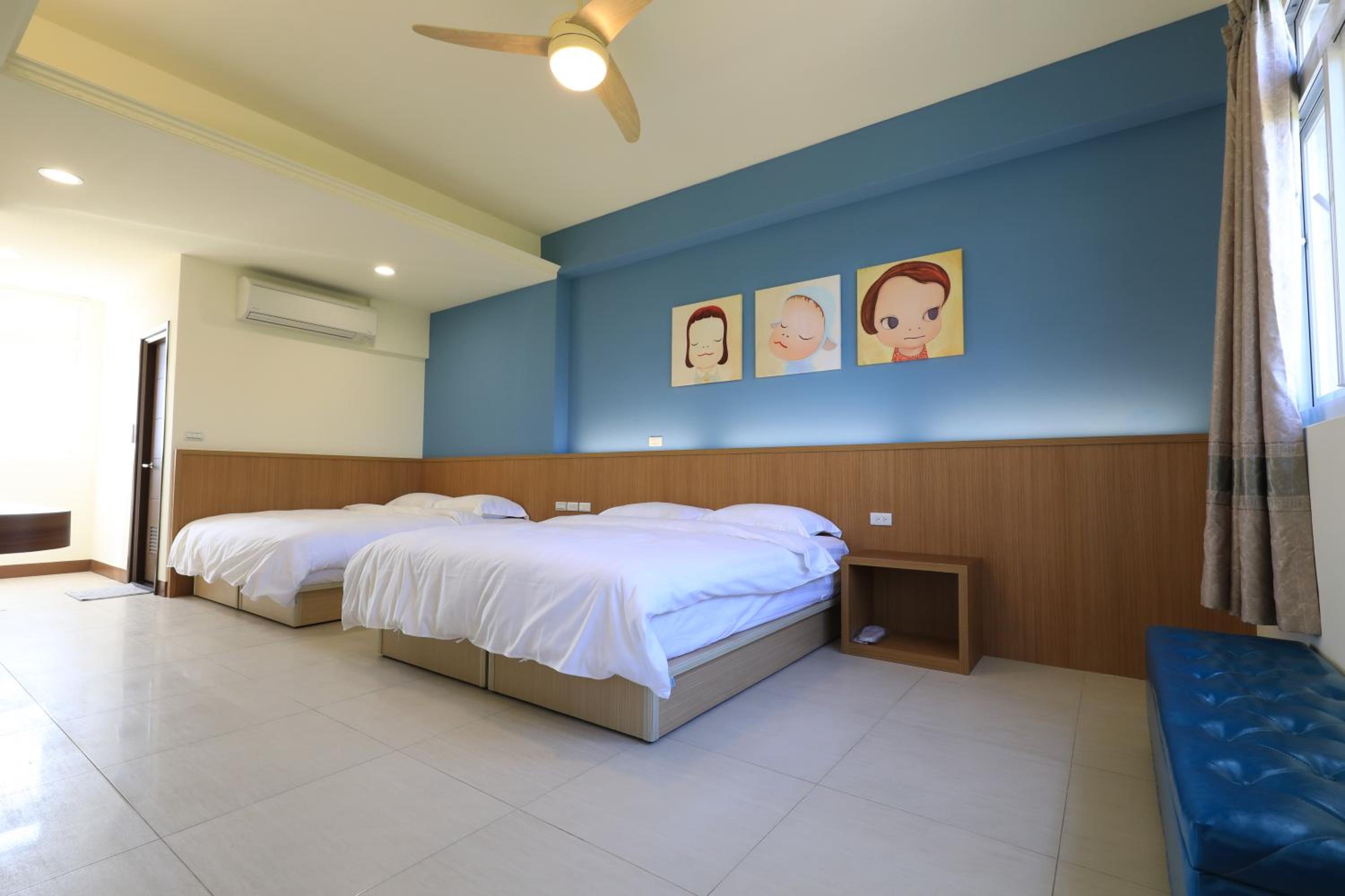 Star House view 4