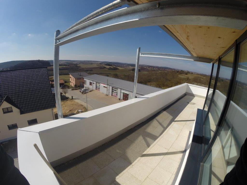 Designerhaus mit Dachterrasse