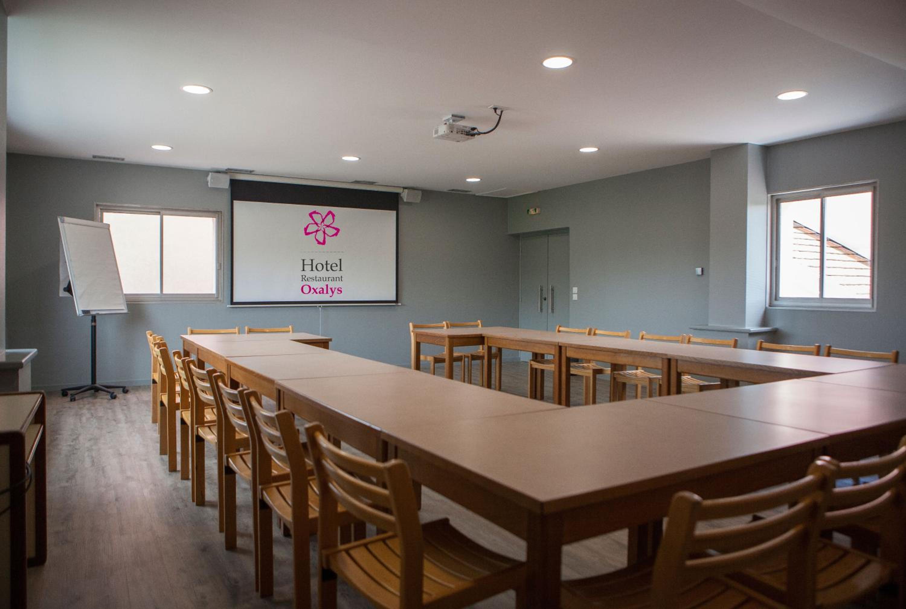 Besancon Vacations - Hotel Restaurant Vesontio - Property Image 2
