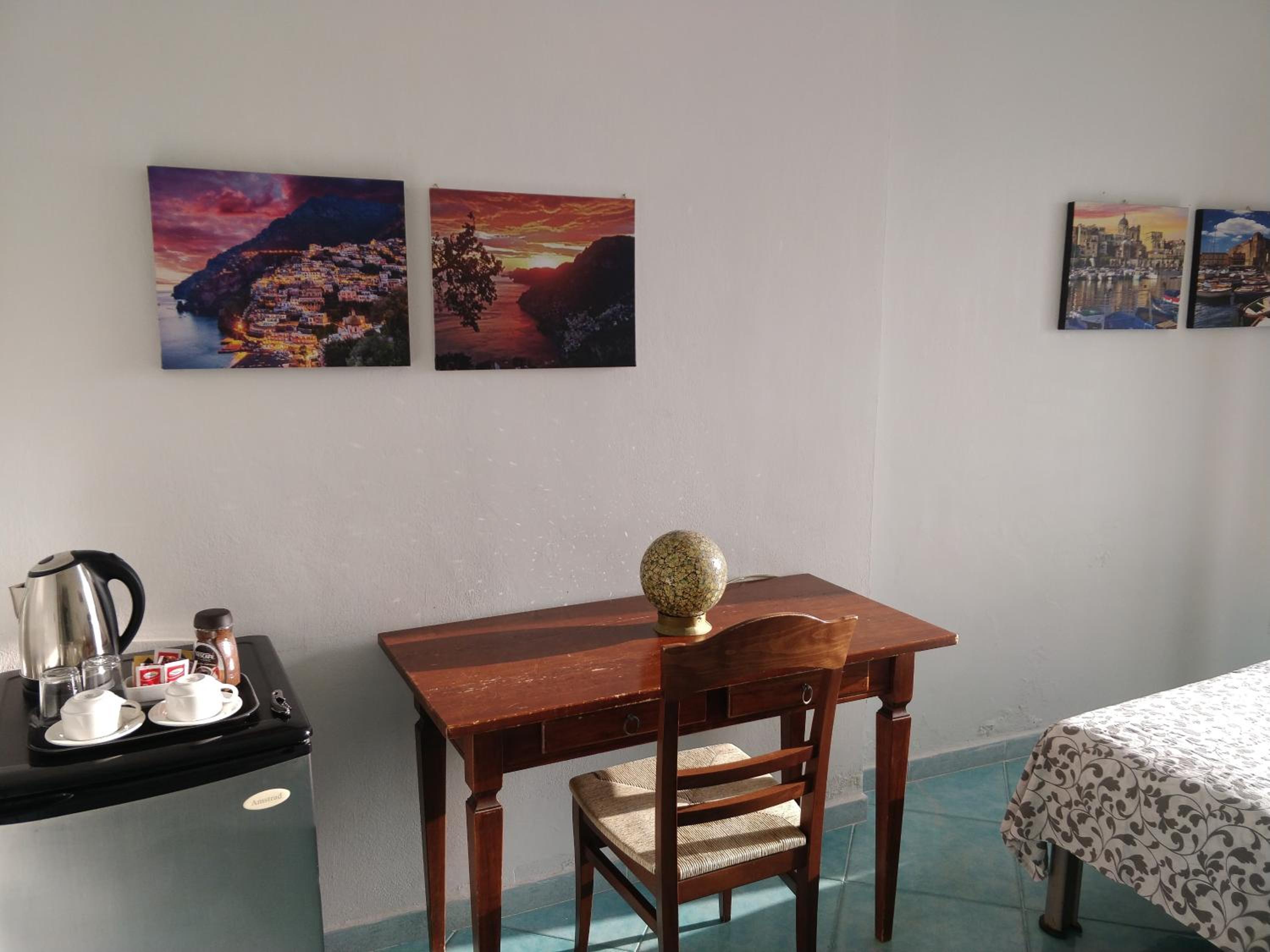 Photo 19