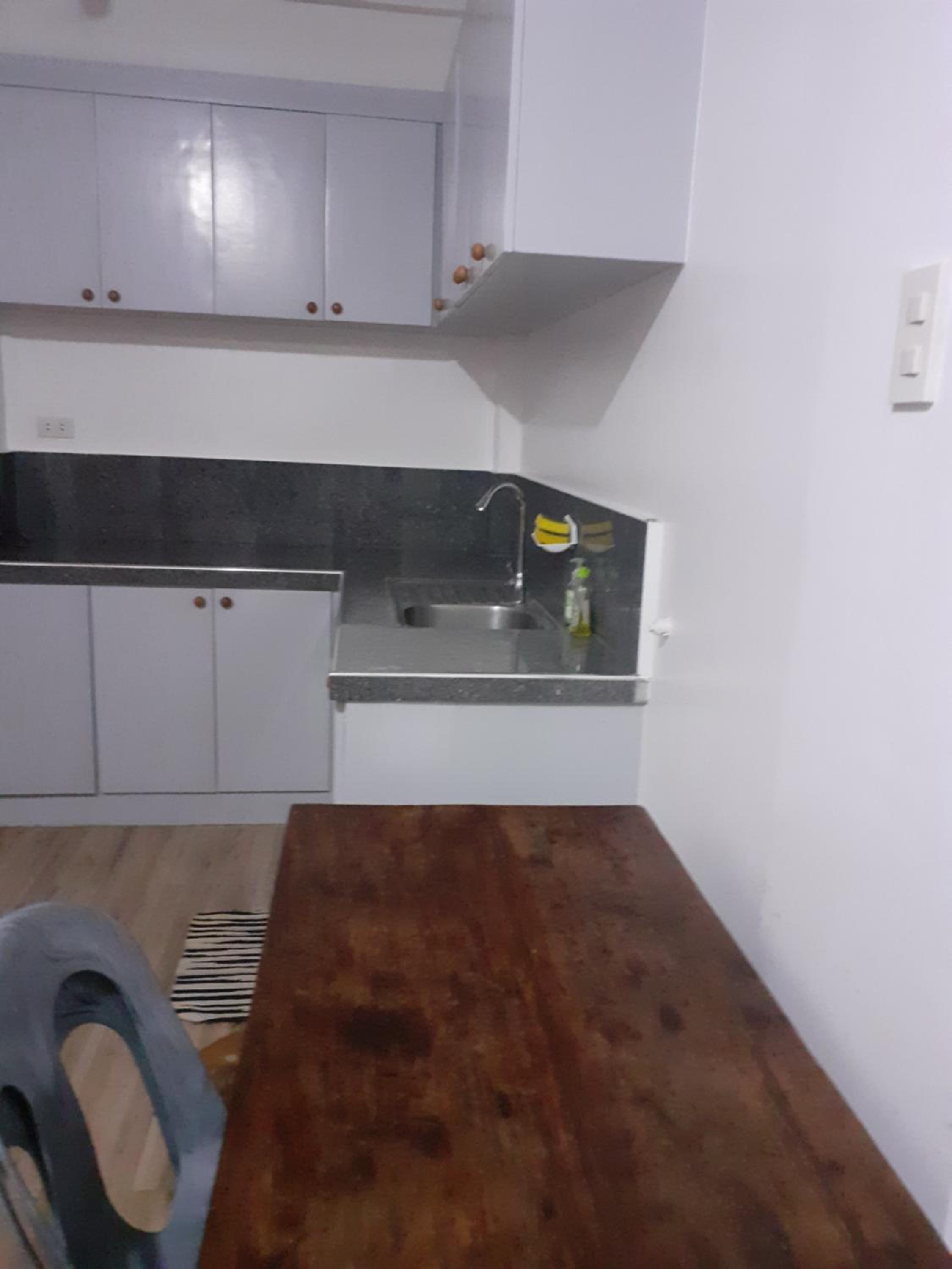 Sienna's Flat and Transient House view 4