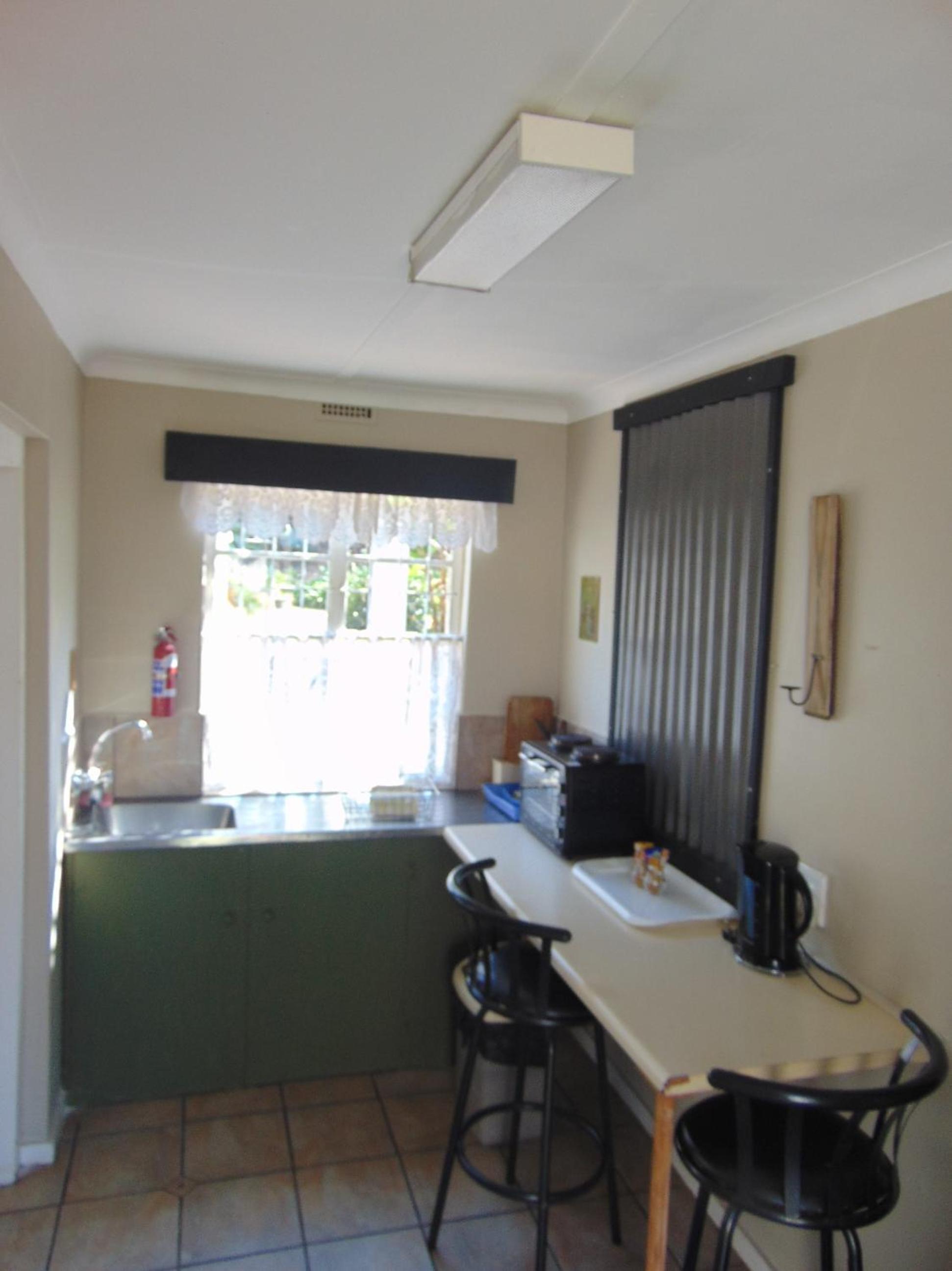 Fountain Baths Guest Cottages view 5