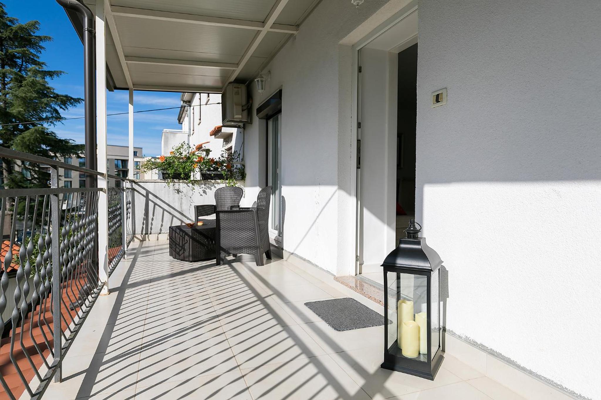 Spada Premium - Top Location! view 3