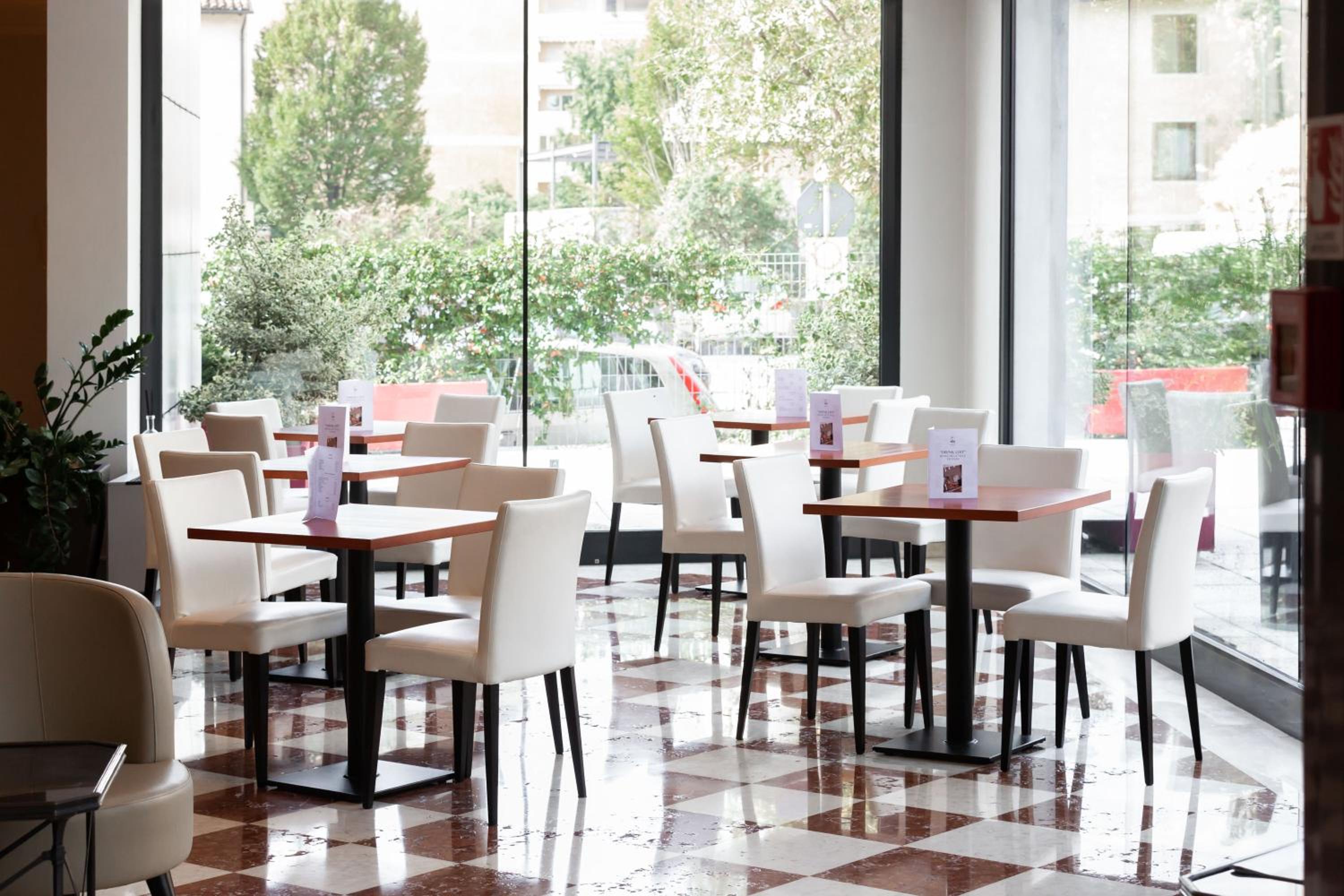 Vicenza Vacations - SHG Hotel De La Ville - Property Image 5