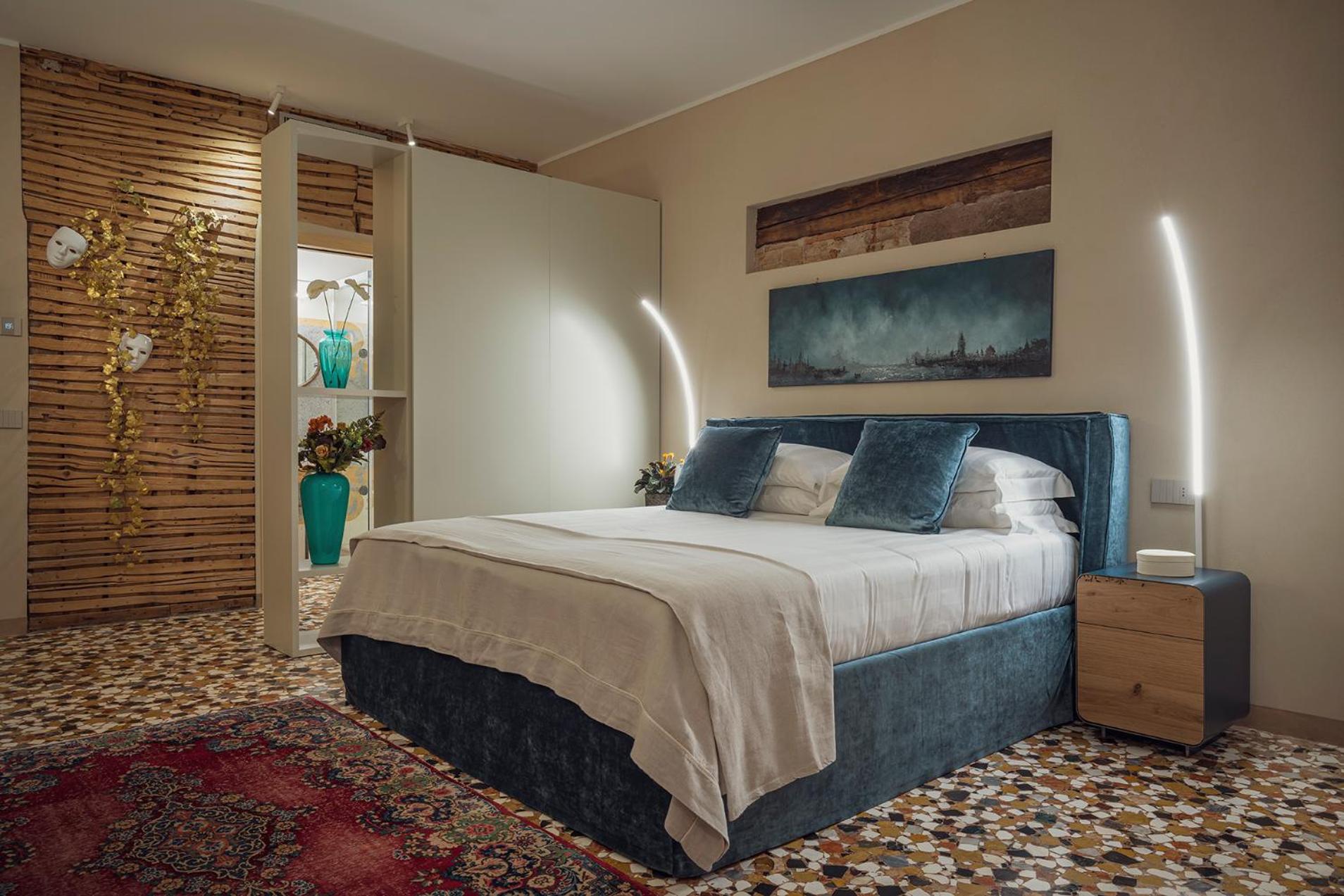 Cinqueteste Luxury Home