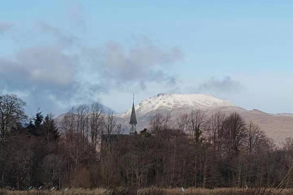 Broomfield Cottage South Luss