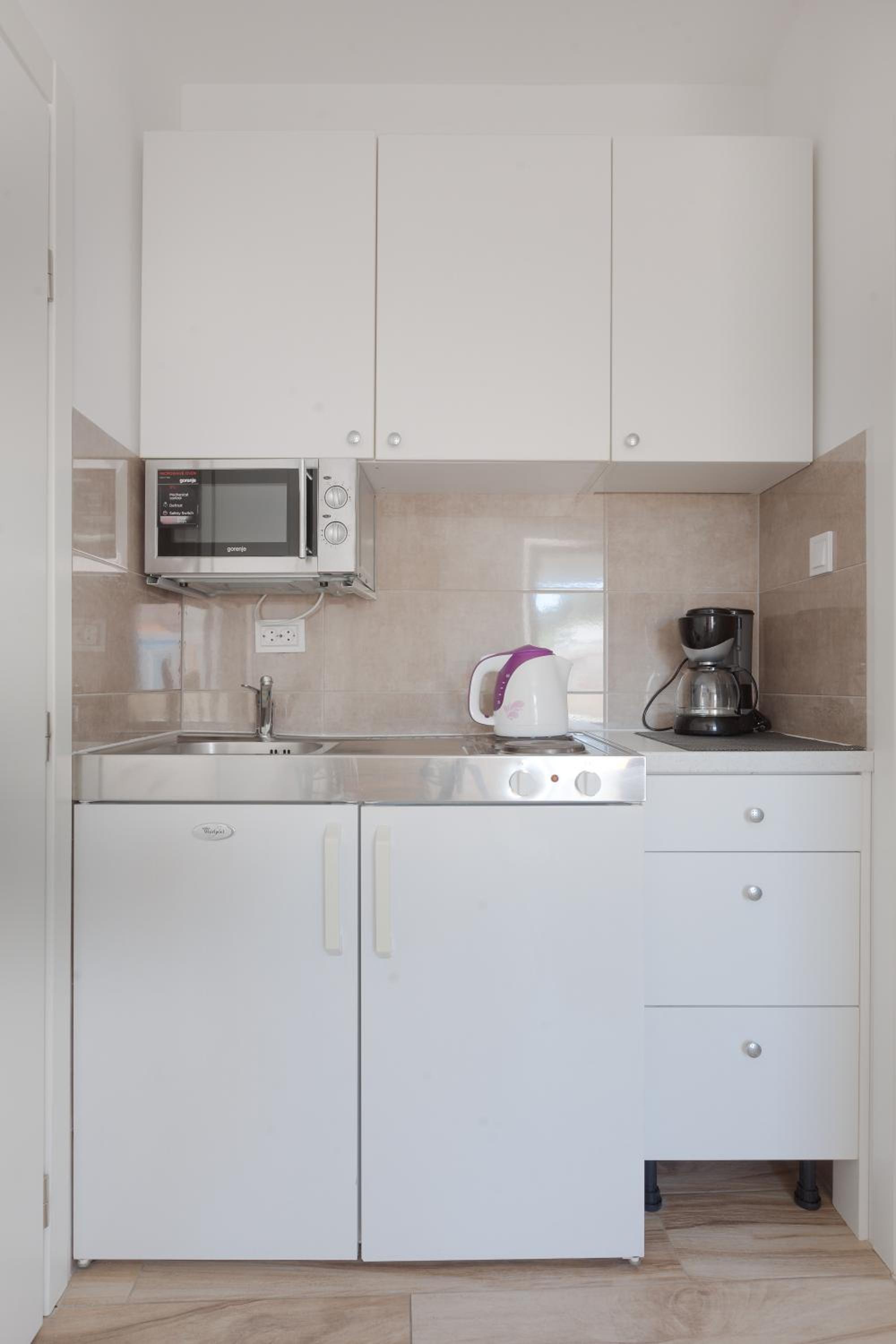 Apartments Ela