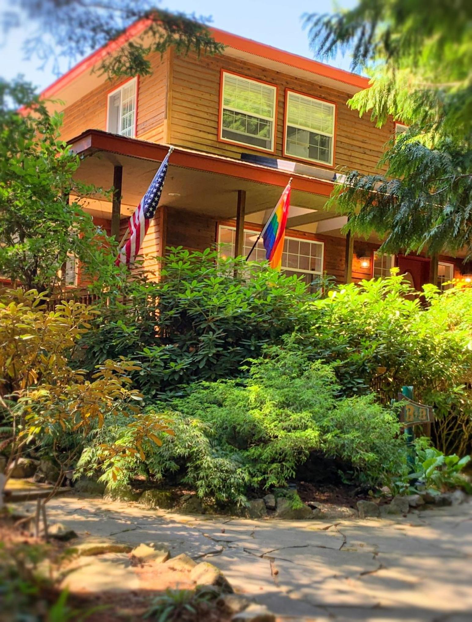 Hotel Otter's Pond Bed and Breakfast