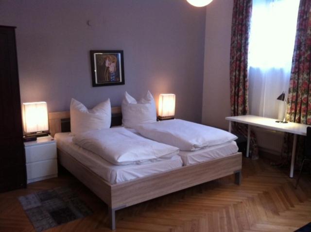 Photo 34