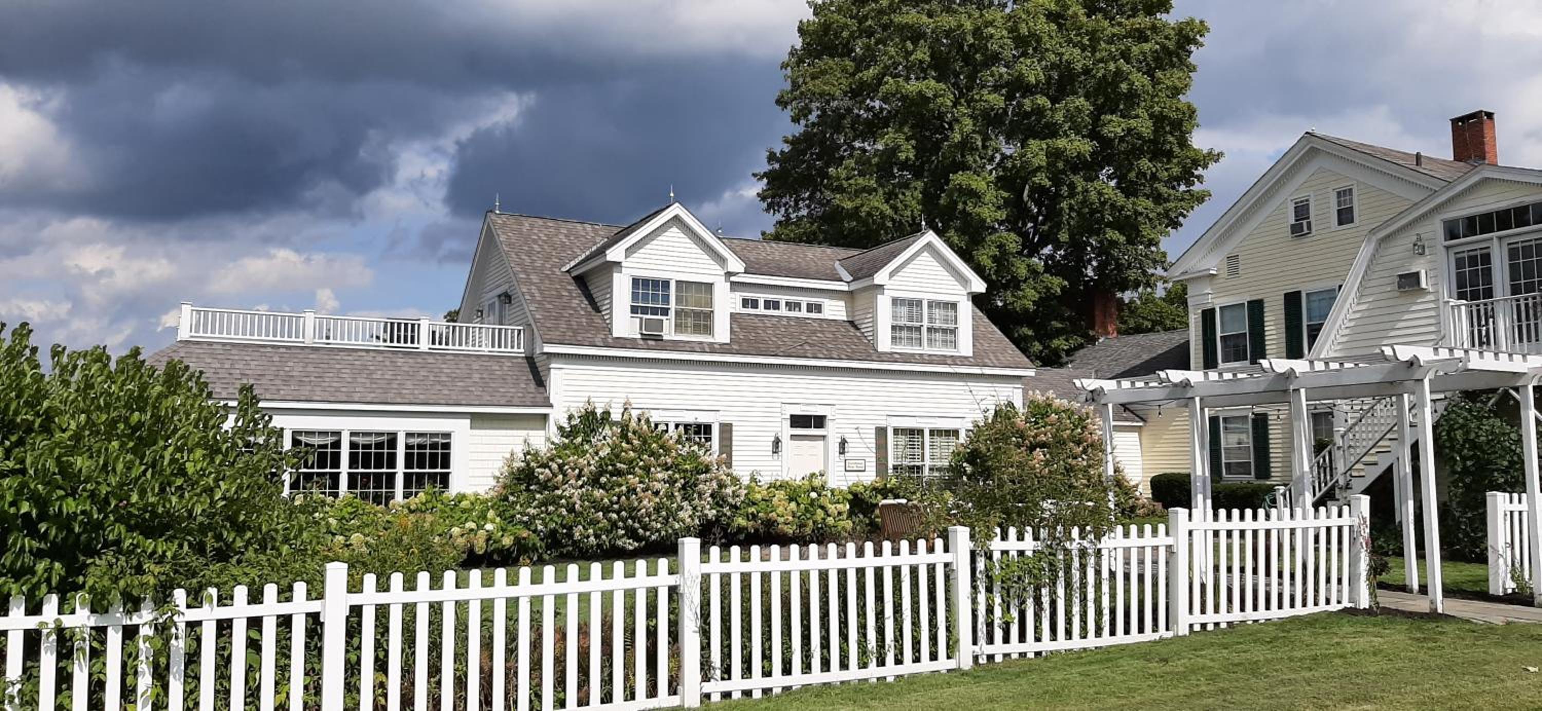 Strong House Inn