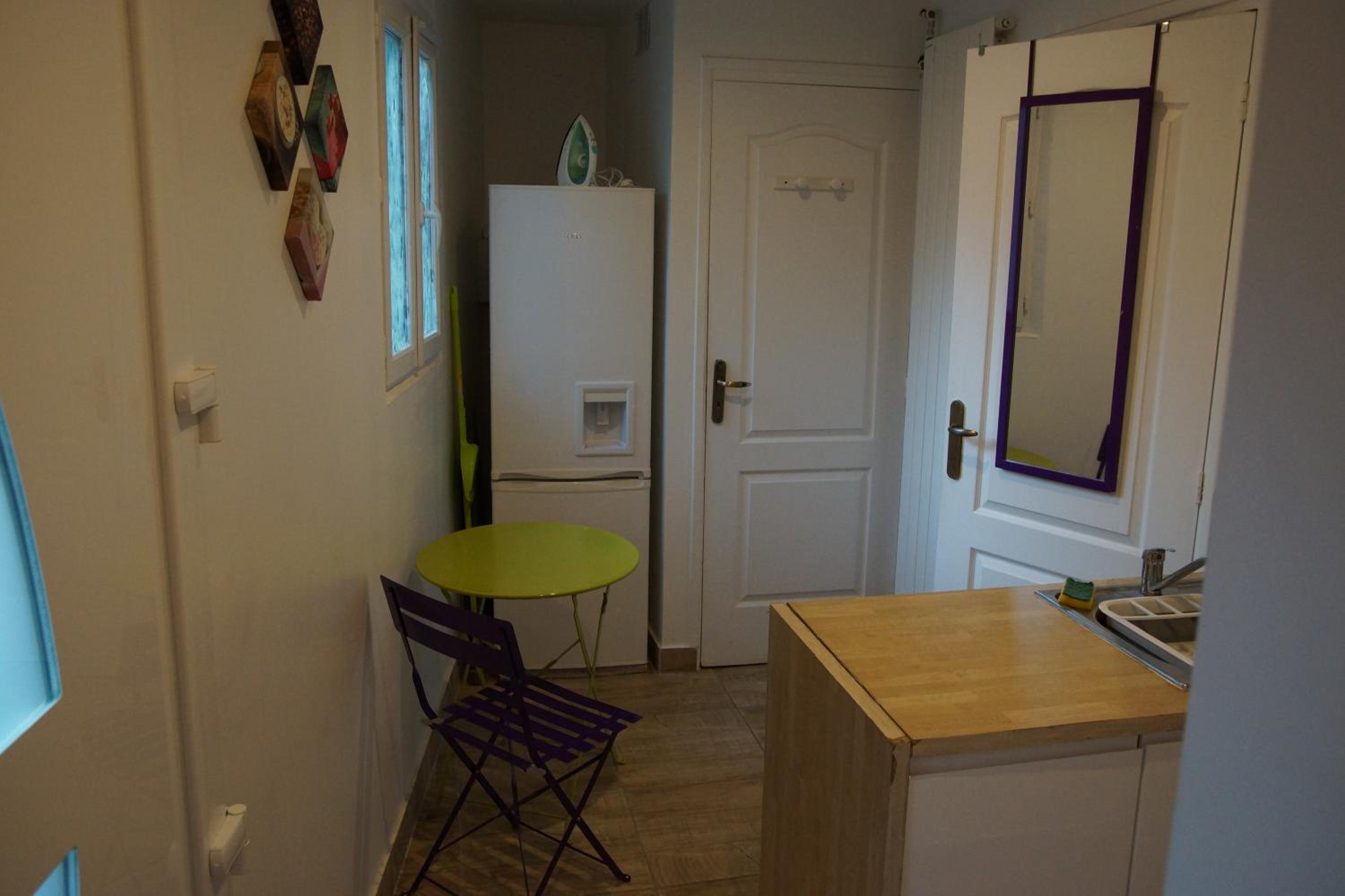 Photo 10