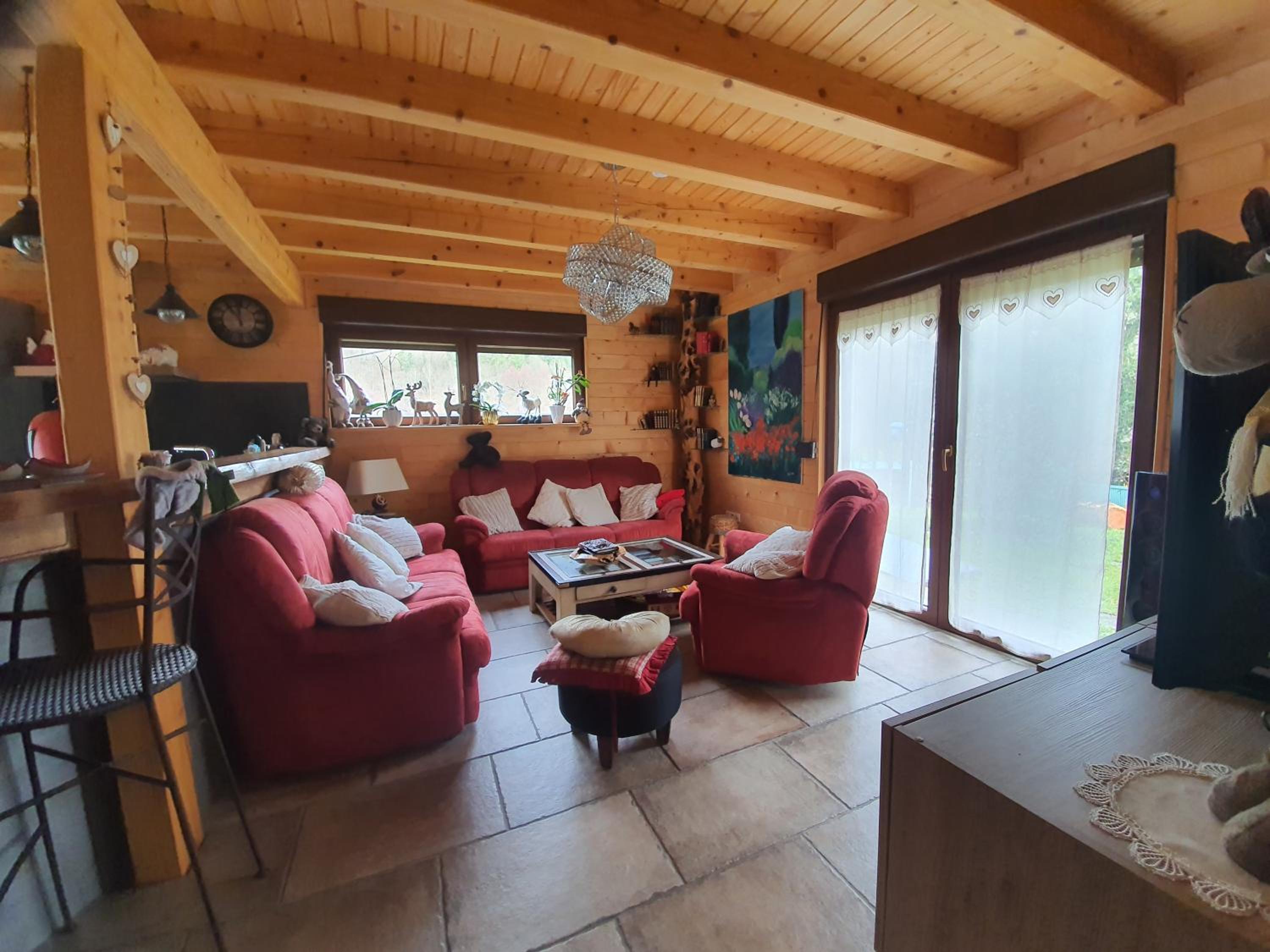 Chalet du champs des semeaux view 4