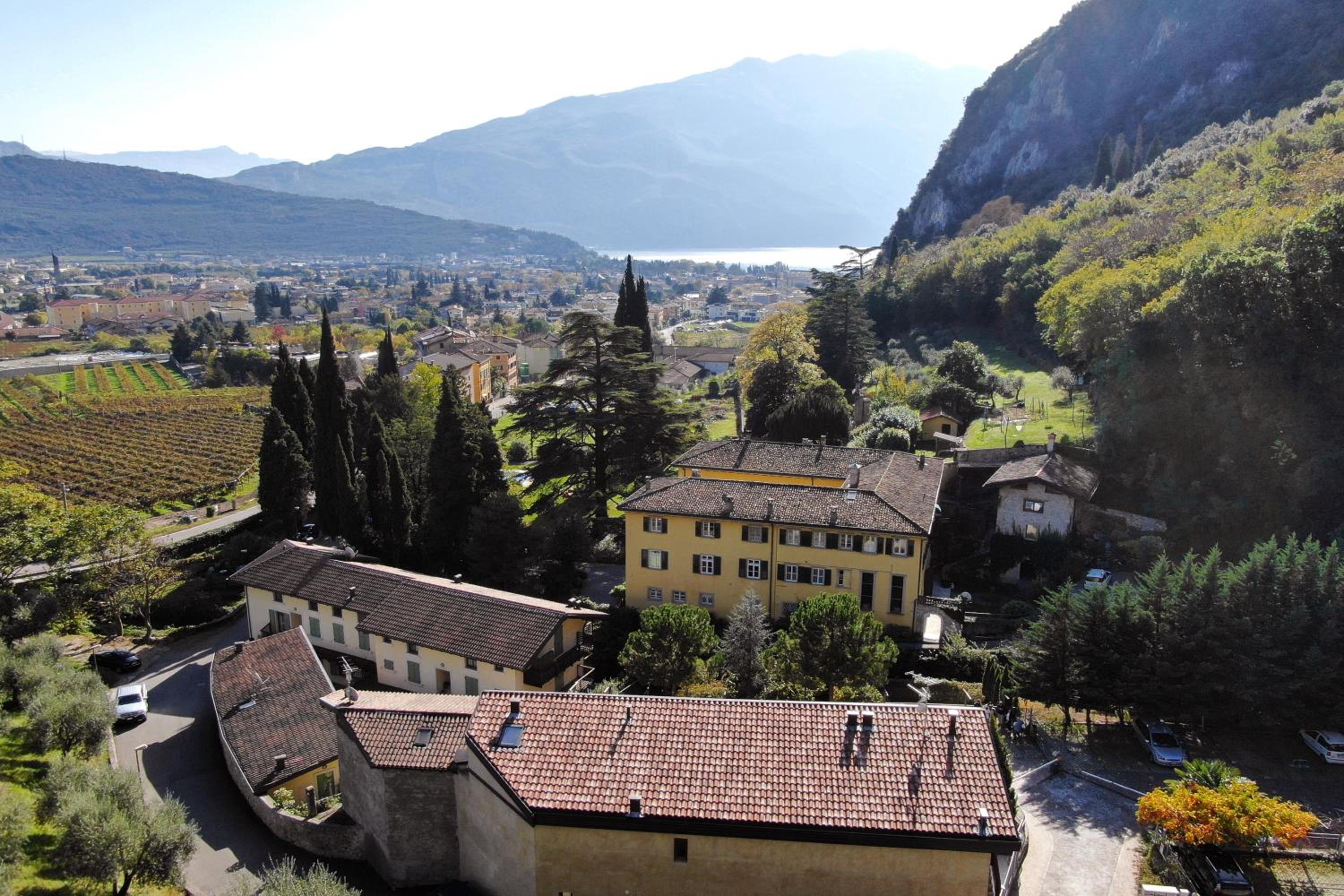 San Giacomo Apartments view 3
