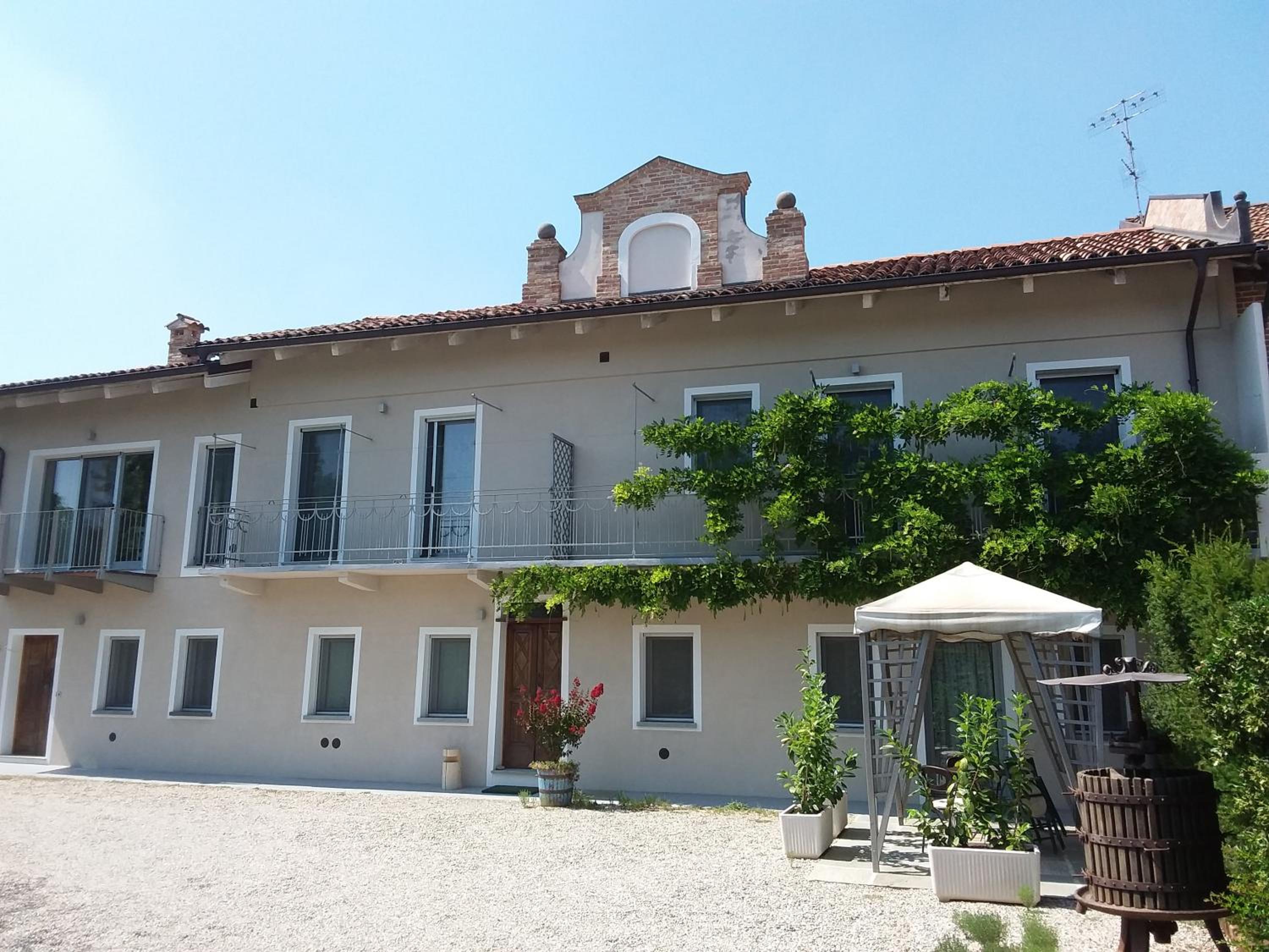 Casa Nalin view 2