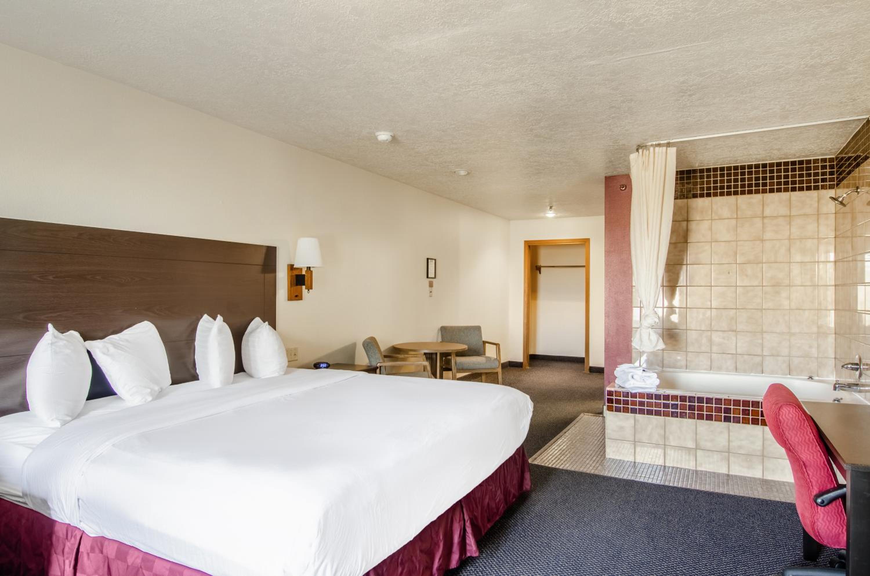 Americas Best Value Inn & Suites Ft Collins E at I-25