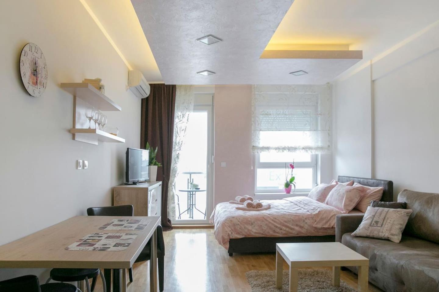 Apartman Cezar view 2