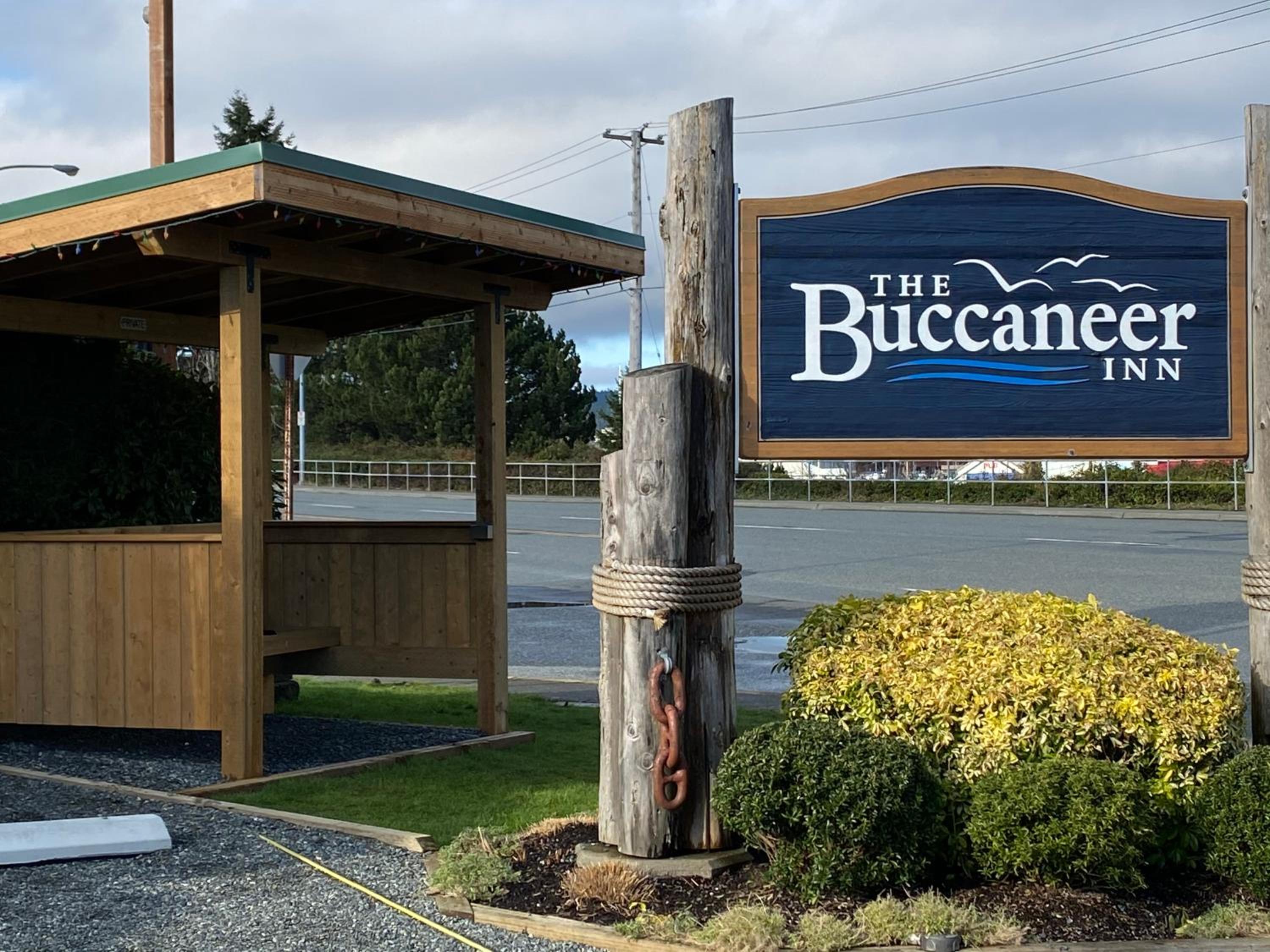 Buccaneer Inn