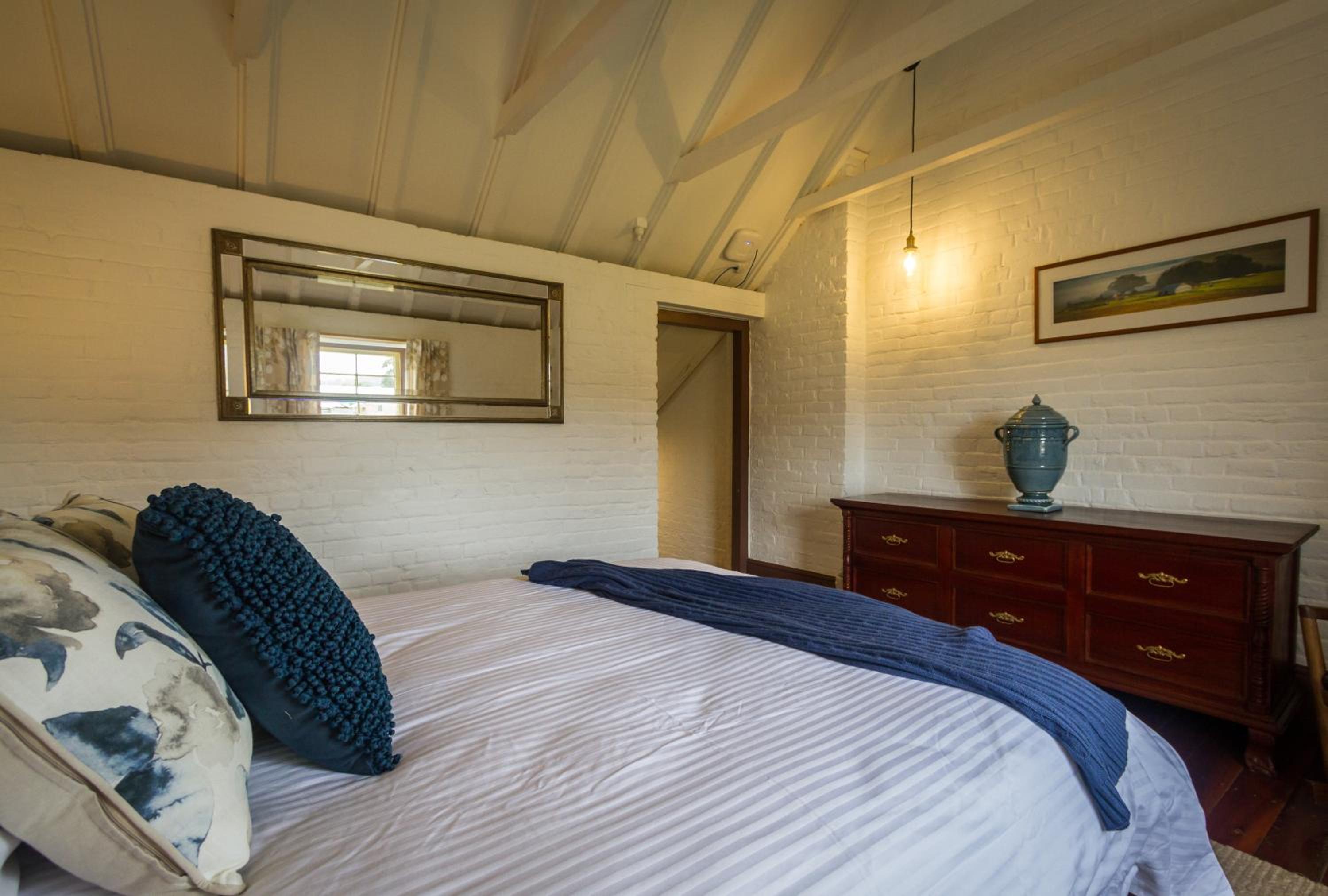 The Barracks, Tocal