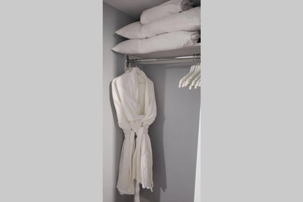 1-Bedroom Mi Casita by Amazing Property Rentals