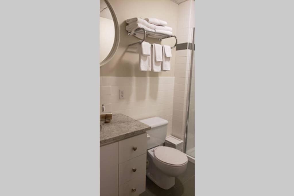 1-Bedroom Mi Casita by Amazing Property Rentals