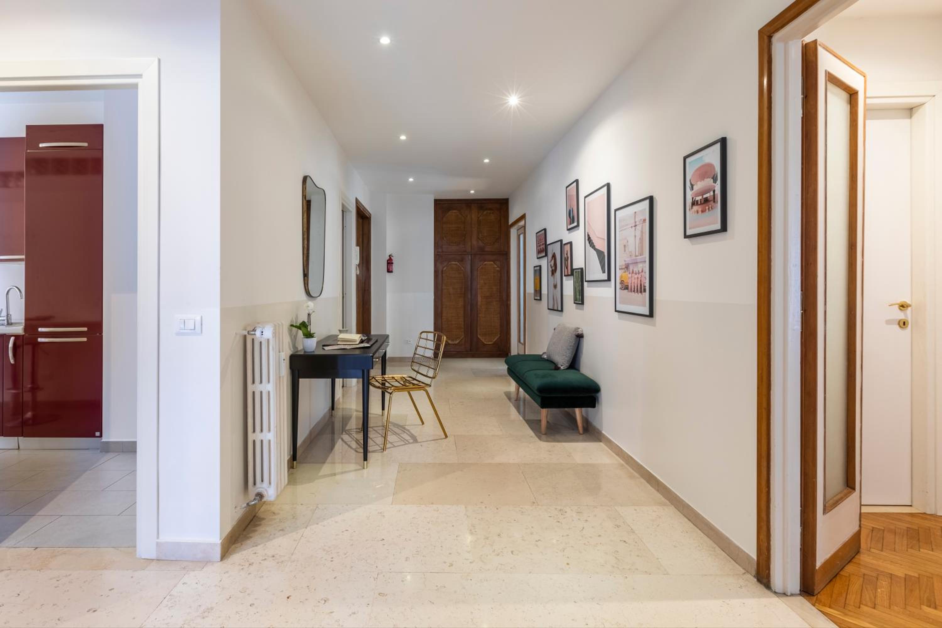 ROMAC San Saba 5-Bedroom and Terrace near Ostiense